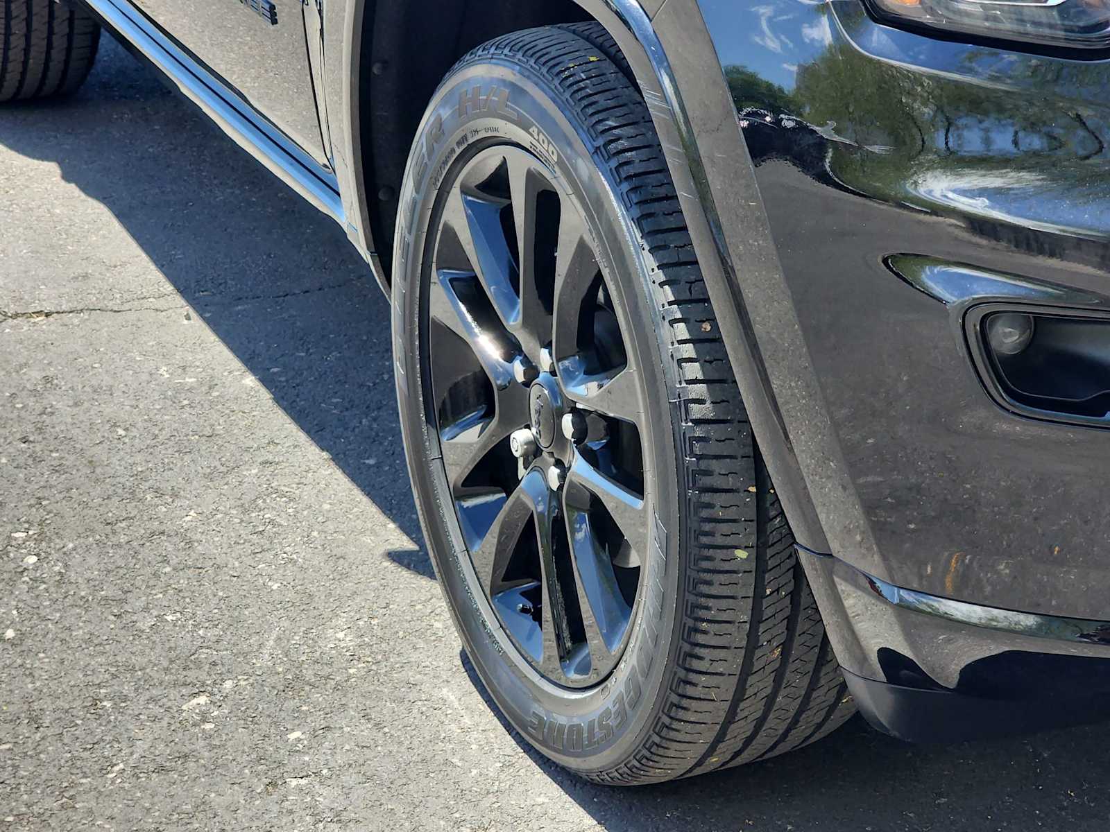 Thumbnail: 2020 Jeep Grand Cherokee - 12