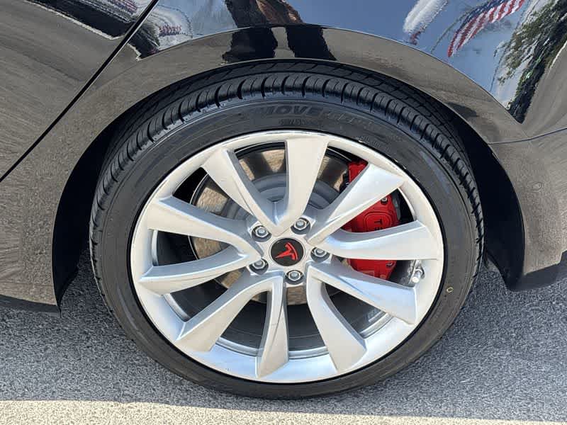 Thumbnail: 2018 Tesla Model 3 - 12