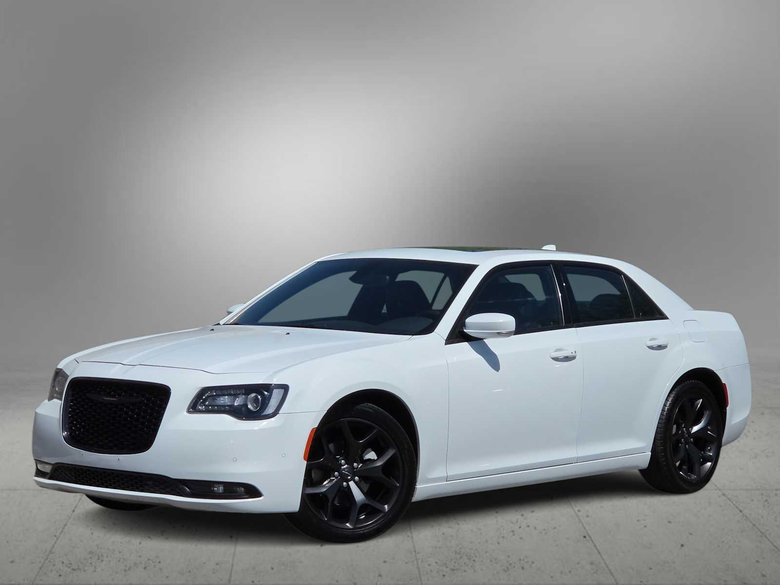 Thumbnail: 2023 Chrysler 300 - 1
