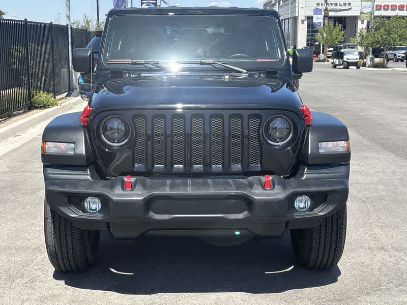 Thumbnail: 2022 Jeep Wrangler - 3