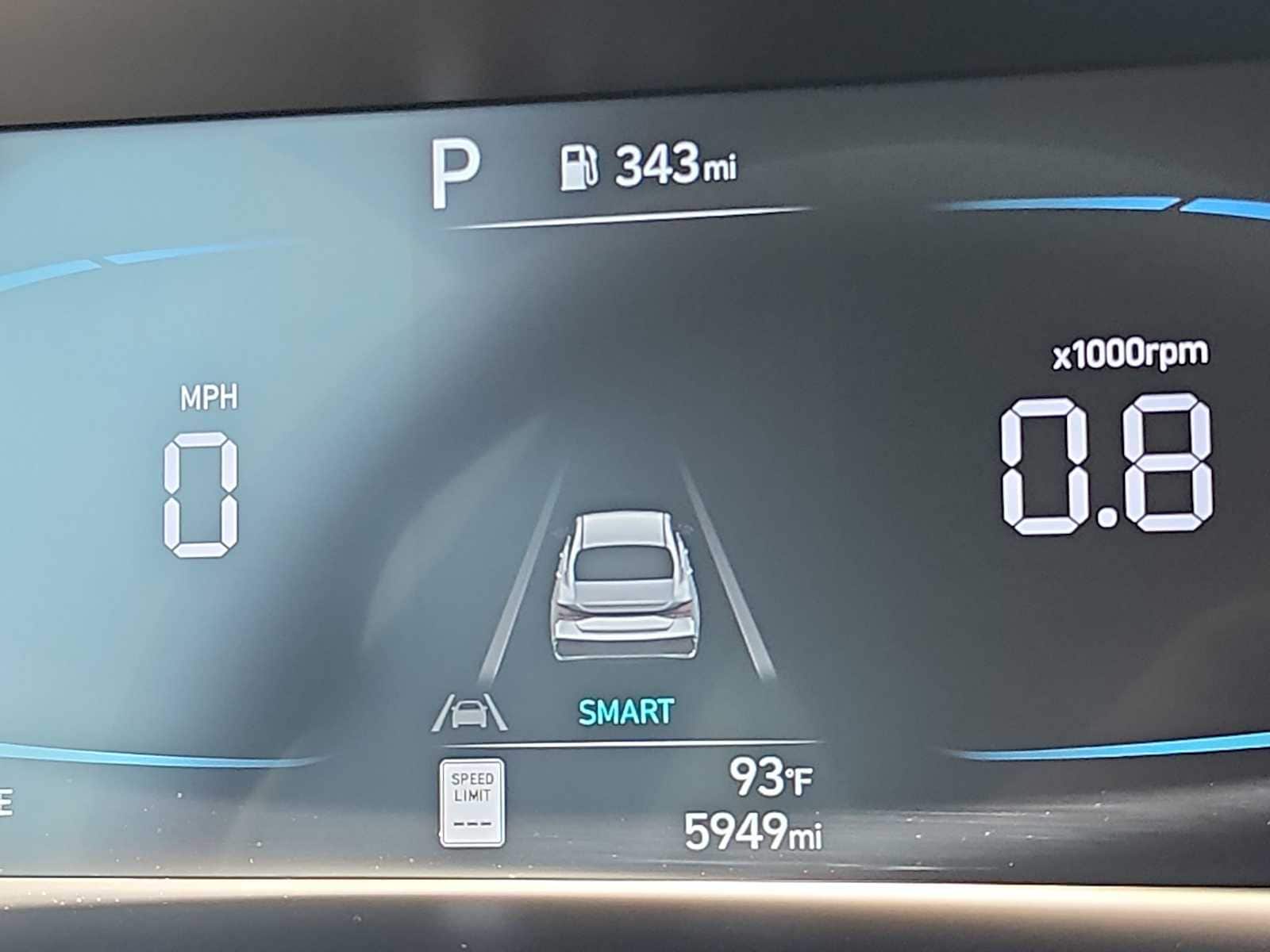 Thumbnail: 2025 Hyundai Elantra - 14