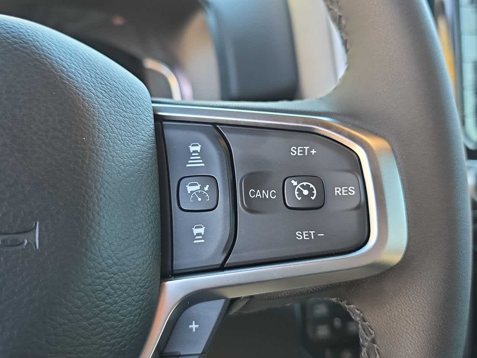 Thumbnail: 2026 RAM 1500 - 28