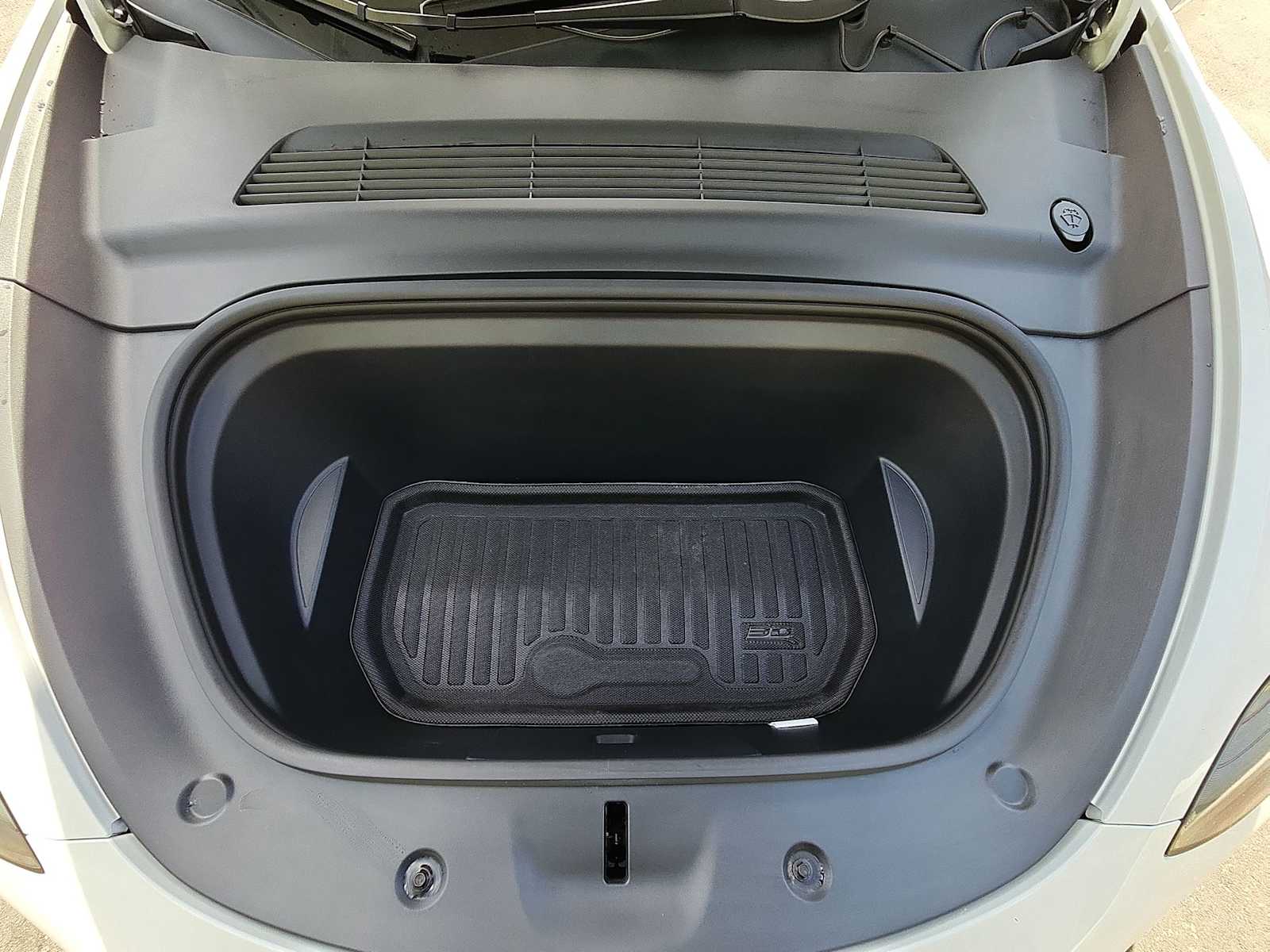 Thumbnail: 2021 Tesla Model Y - 12