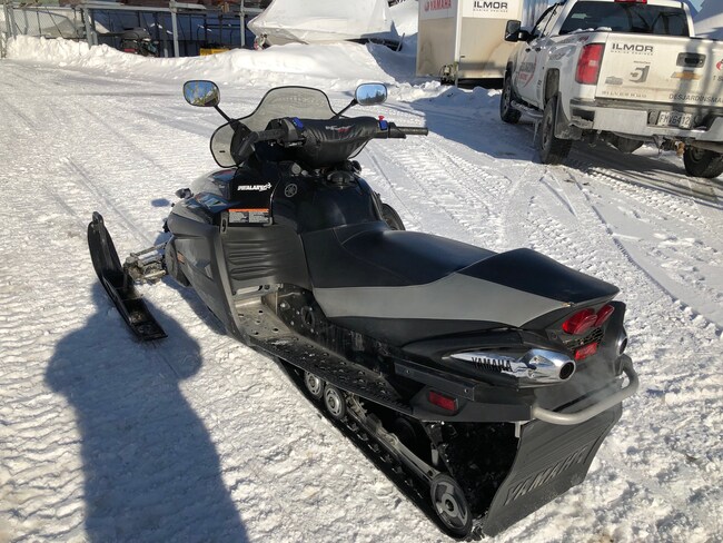 Motoneige usagée 2006 YAMAHA vector à vendre Laurentides | Desjardins