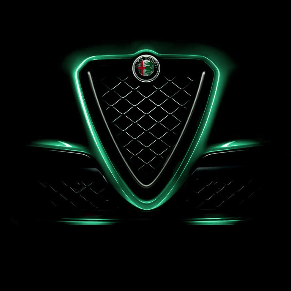 vue rapprochée de la calandre Scudetto de l'Alfa Romeo Giulia Quadrifoglio 2021