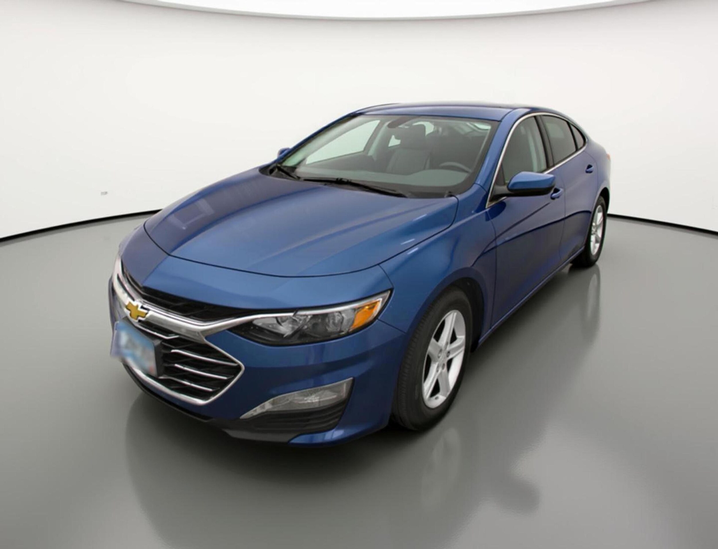 Thumbnail: 2024 Chevrolet Malibu - 3