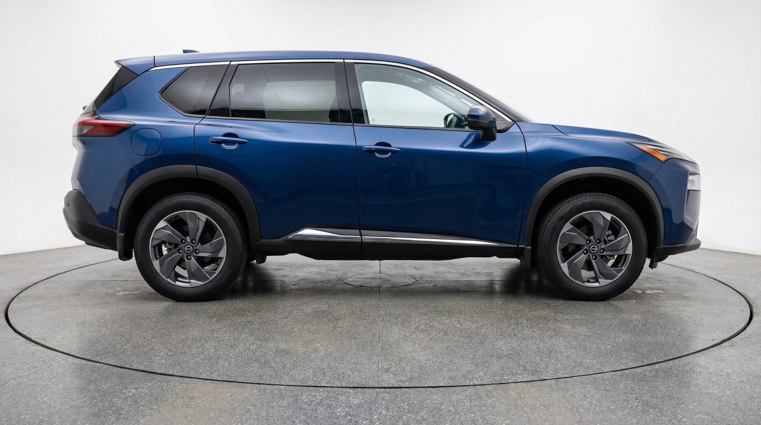 Thumbnail: 2025 Nissan Rogue - 8