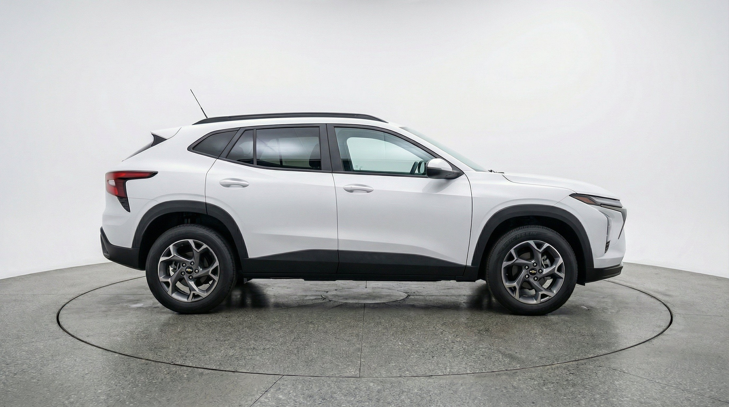Thumbnail: 2025 Chevrolet Trax - 11