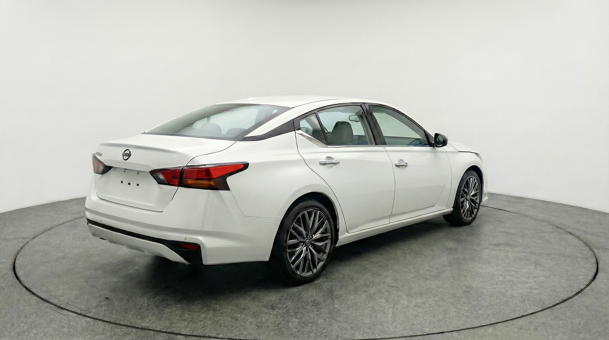 Thumbnail: 2025 Nissan Altima - 7