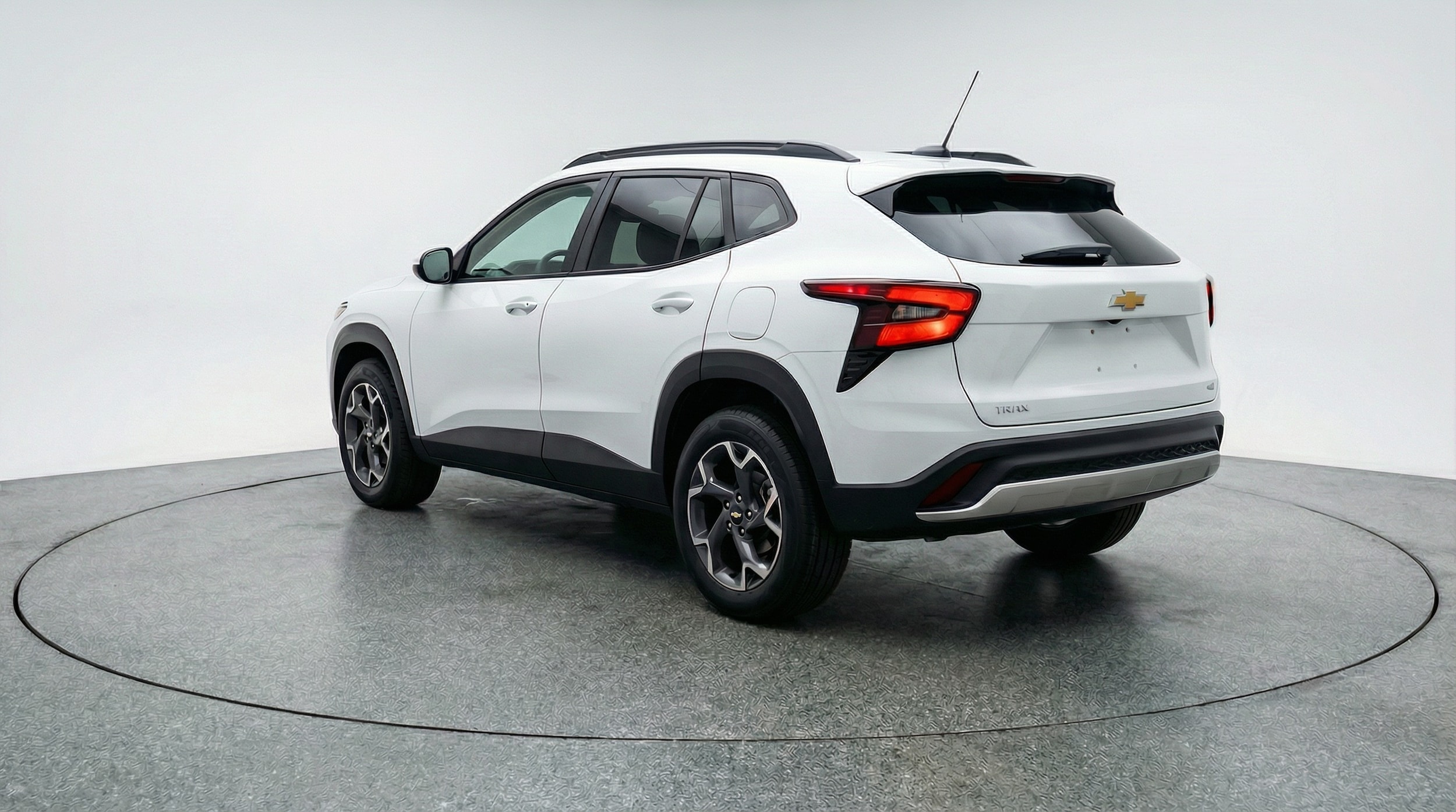 Thumbnail: 2025 Chevrolet Trax - 5