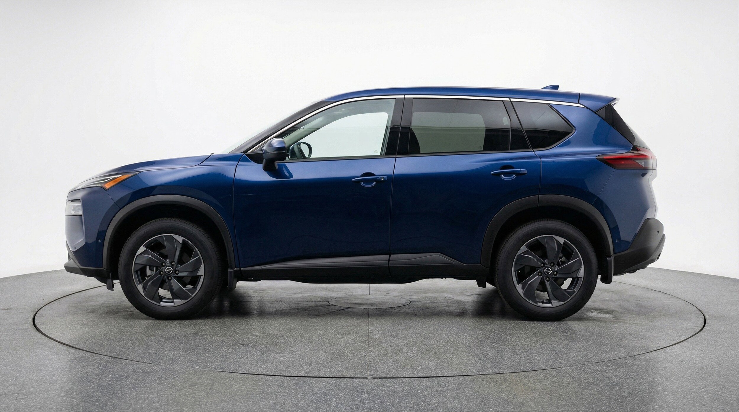 Thumbnail: 2025 Nissan Rogue - 5