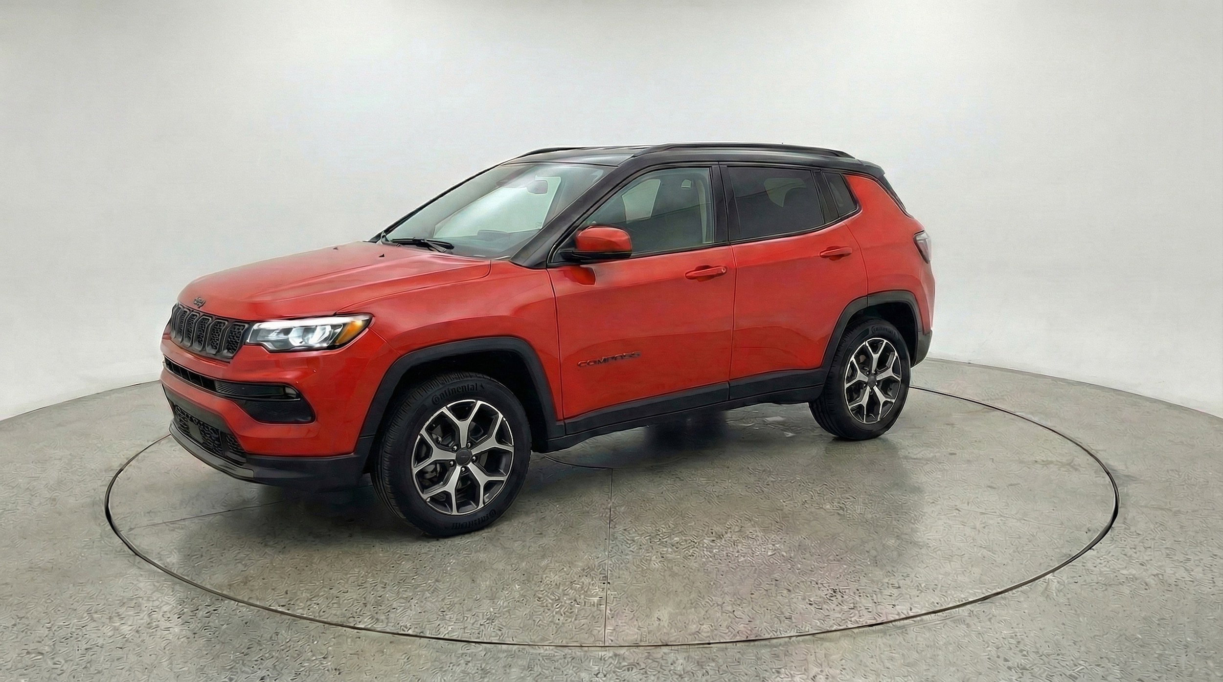 Thumbnail: 2025 Jeep Compass - 3