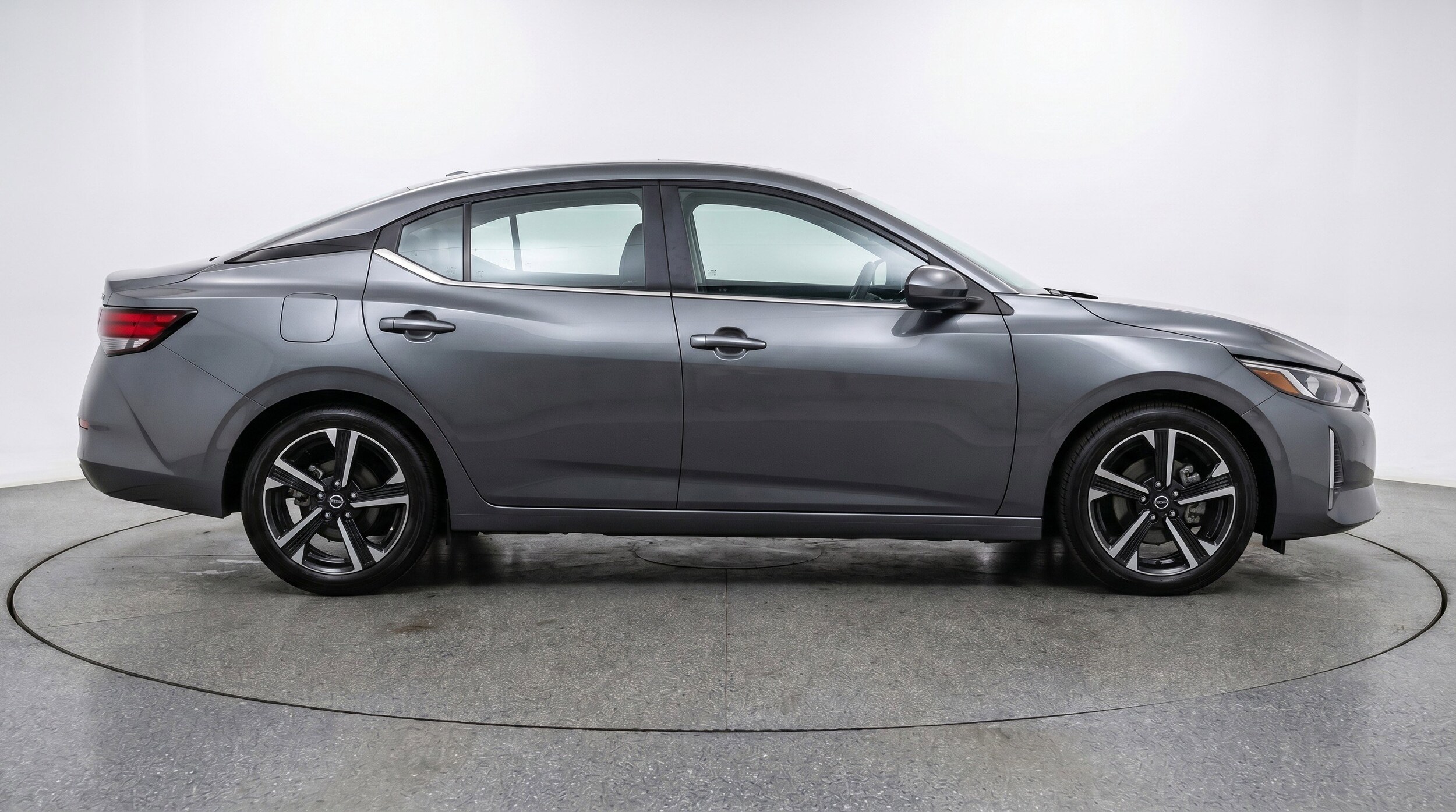 Thumbnail: 2025 Nissan Sentra - 11