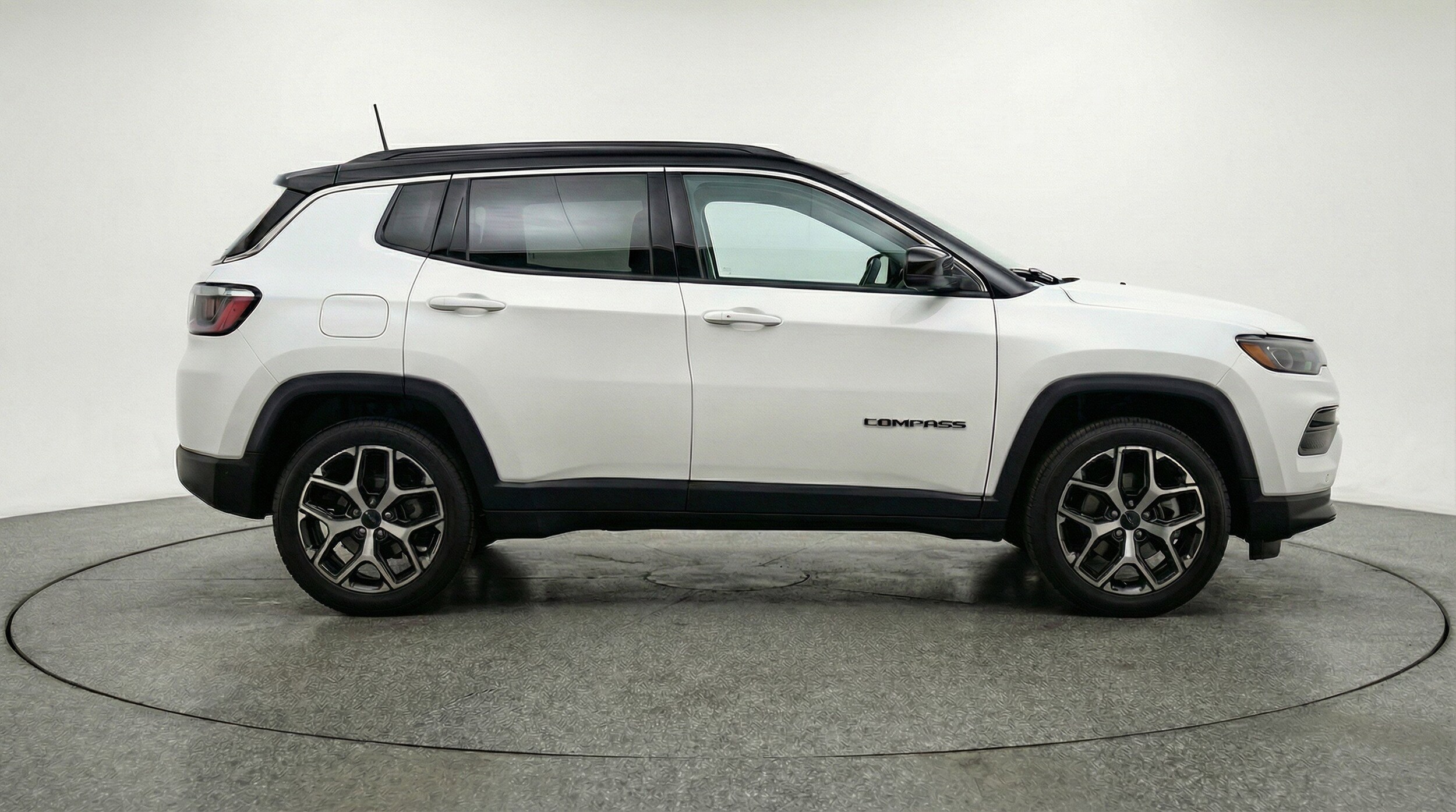 Thumbnail: 2025 Jeep Compass - 11
