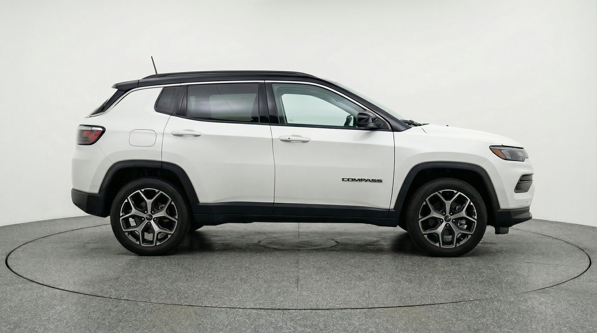 Thumbnail: 2025 Jeep Compass - 10