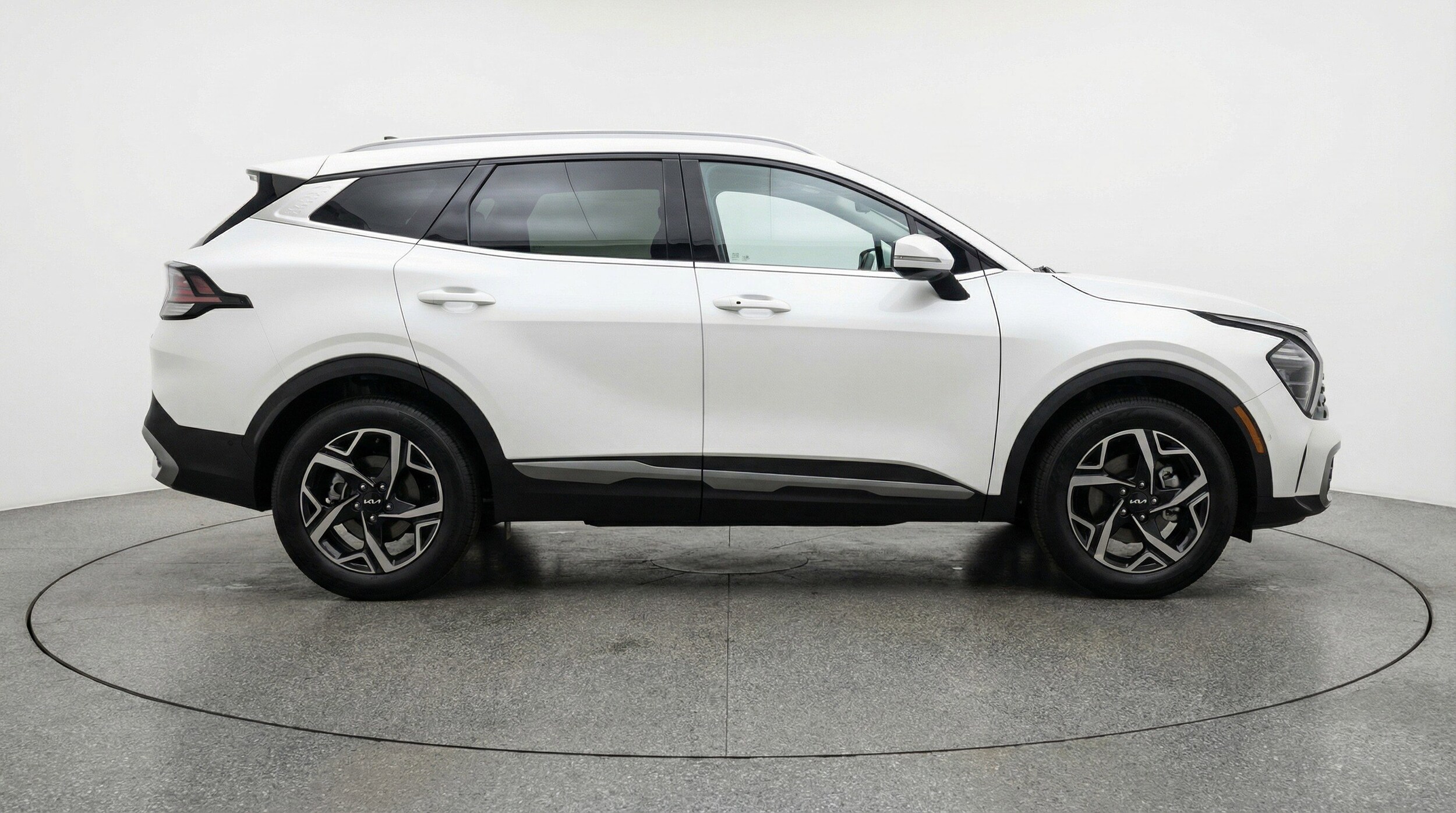 Thumbnail: 2025 Kia Sportage - 11