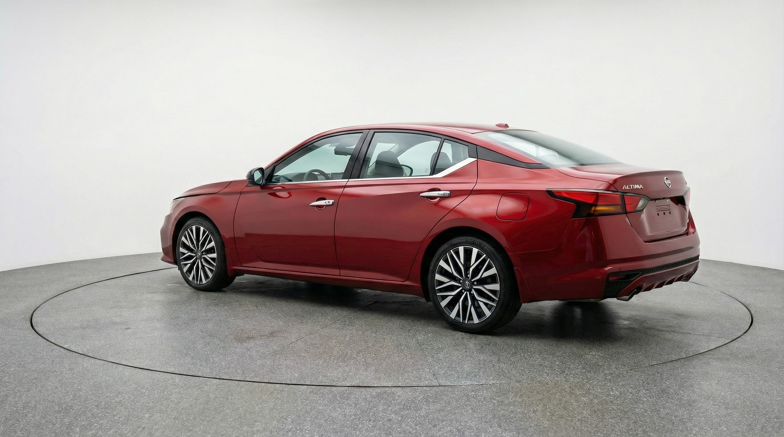 Thumbnail: 2025 Nissan Altima - 5