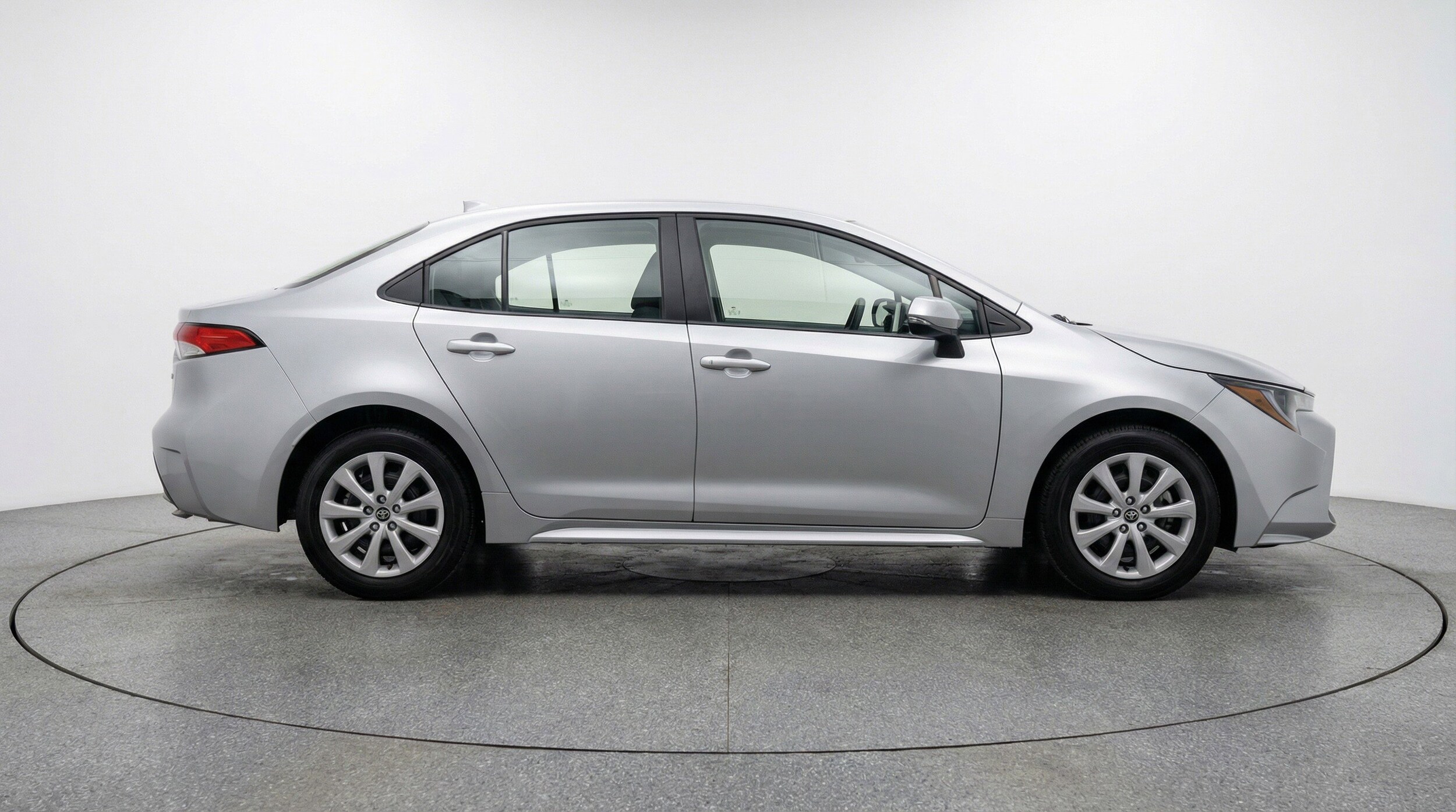 Thumbnail: 2025 Toyota Corolla - 11