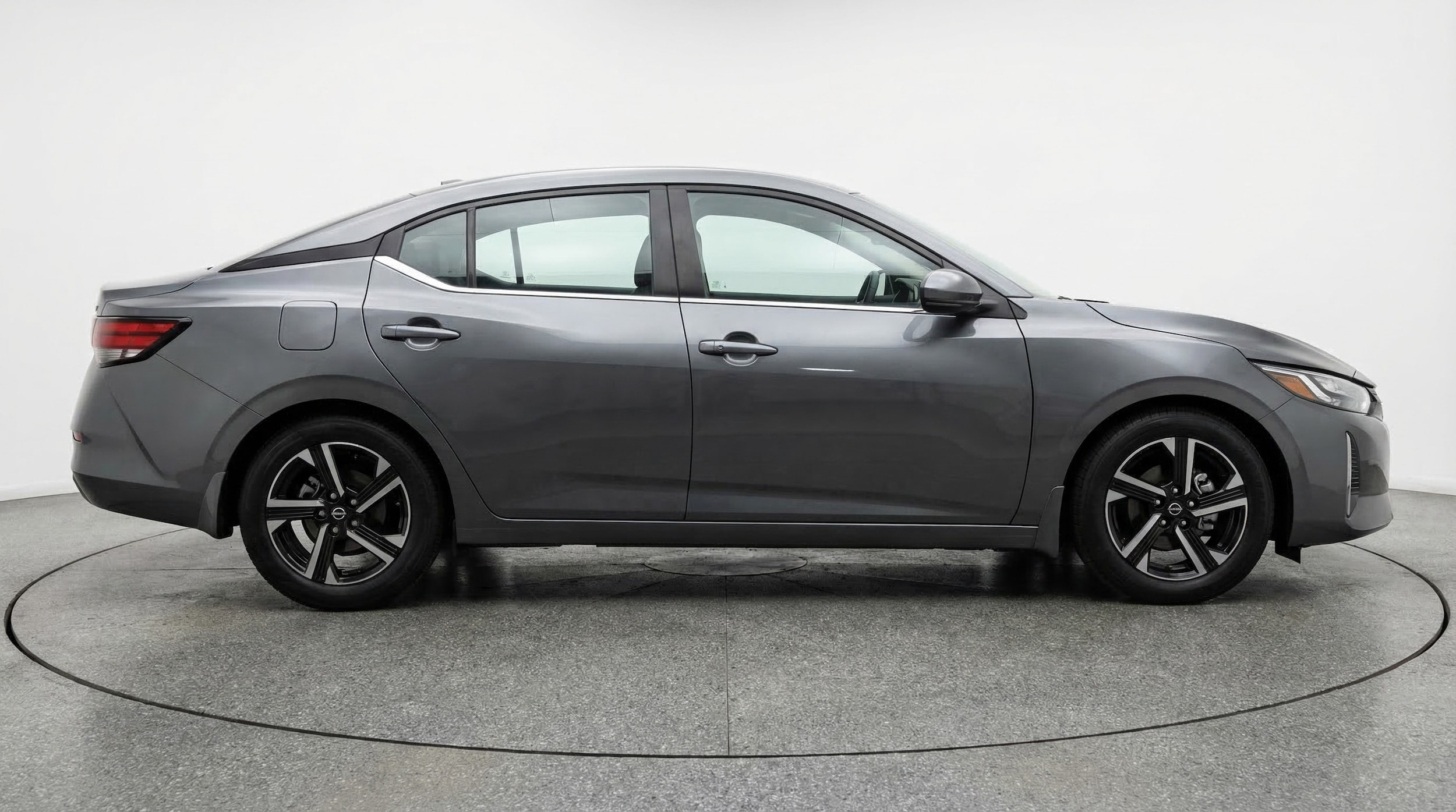 Thumbnail: 2025 Nissan Sentra - 8