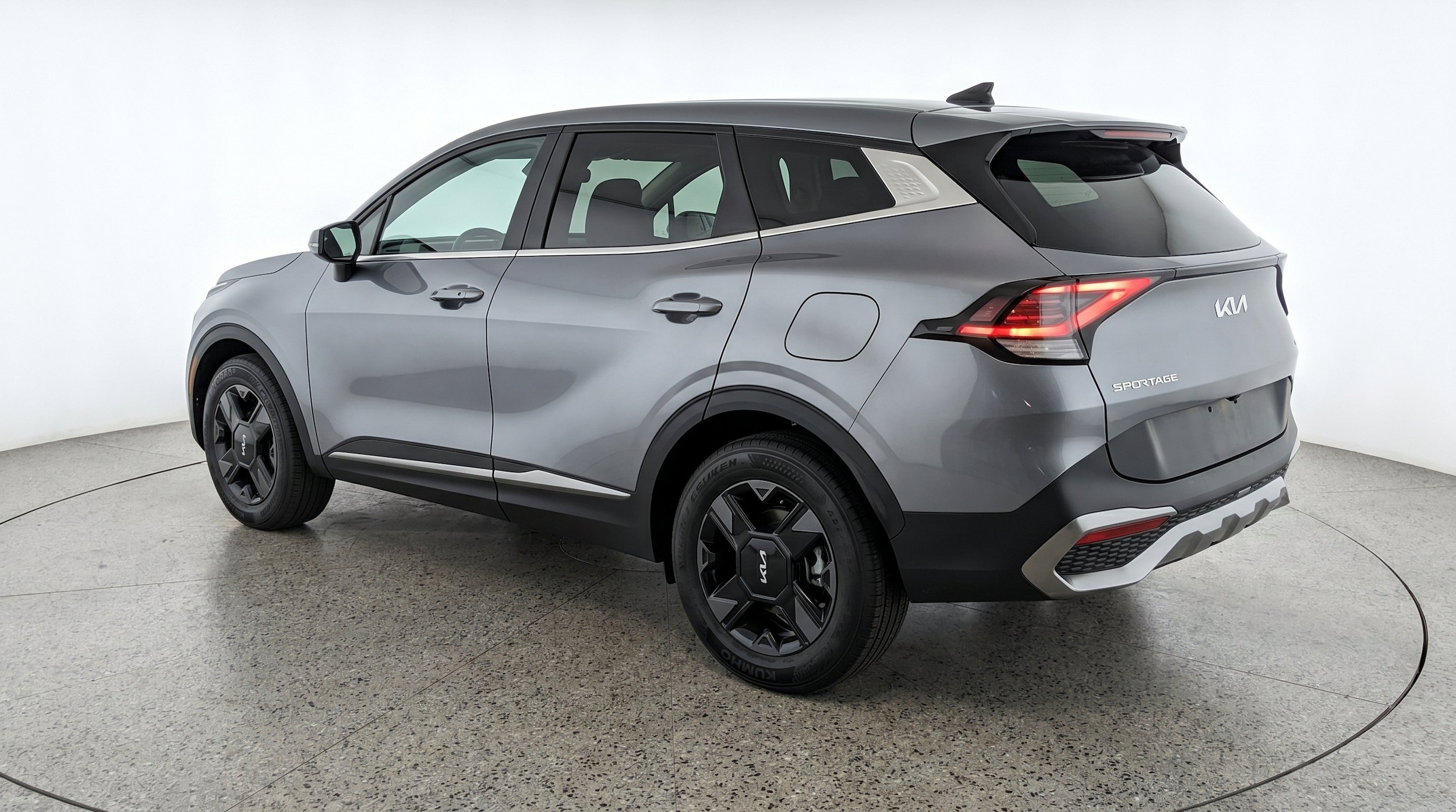Thumbnail: 2026 Kia Sportage - 6