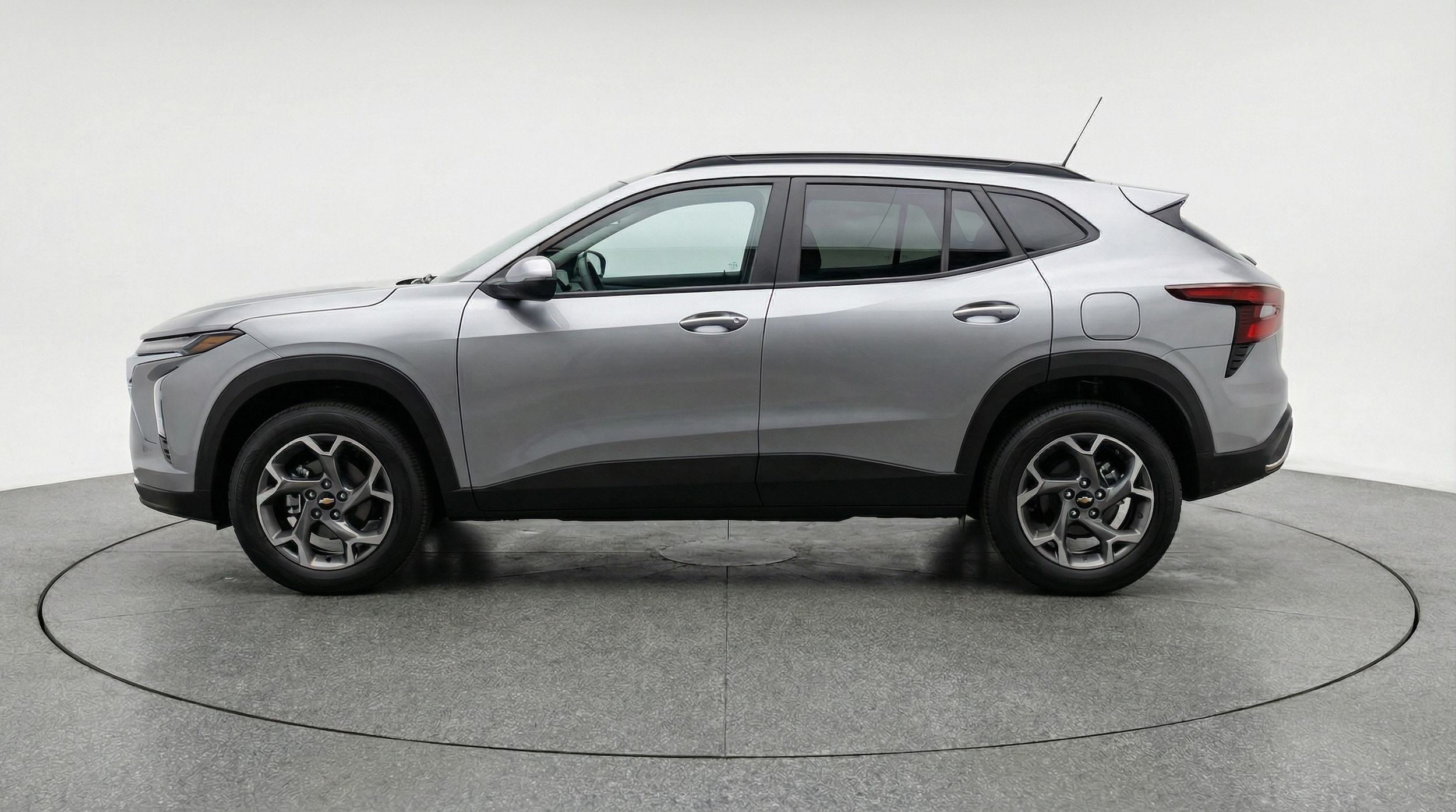 Thumbnail: 2025 Chevrolet Trax - 4