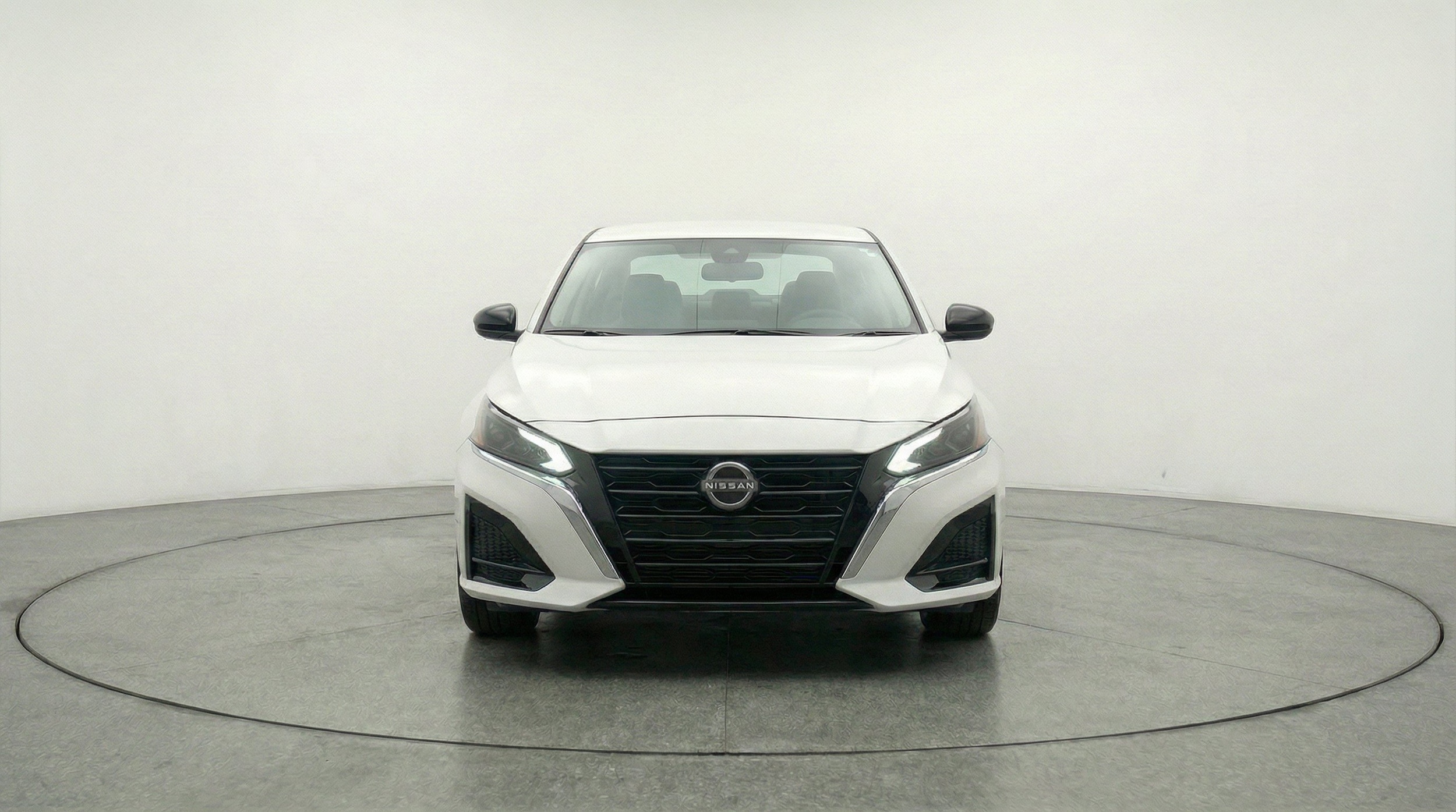 Thumbnail: 2025 Nissan Altima - 2