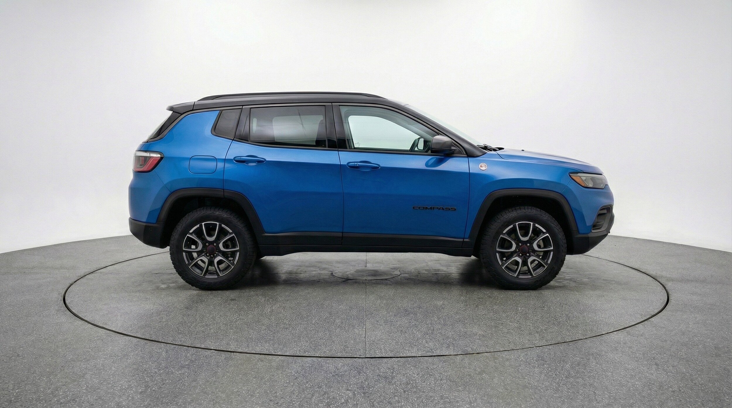 Thumbnail: 2025 Jeep Compass - 11