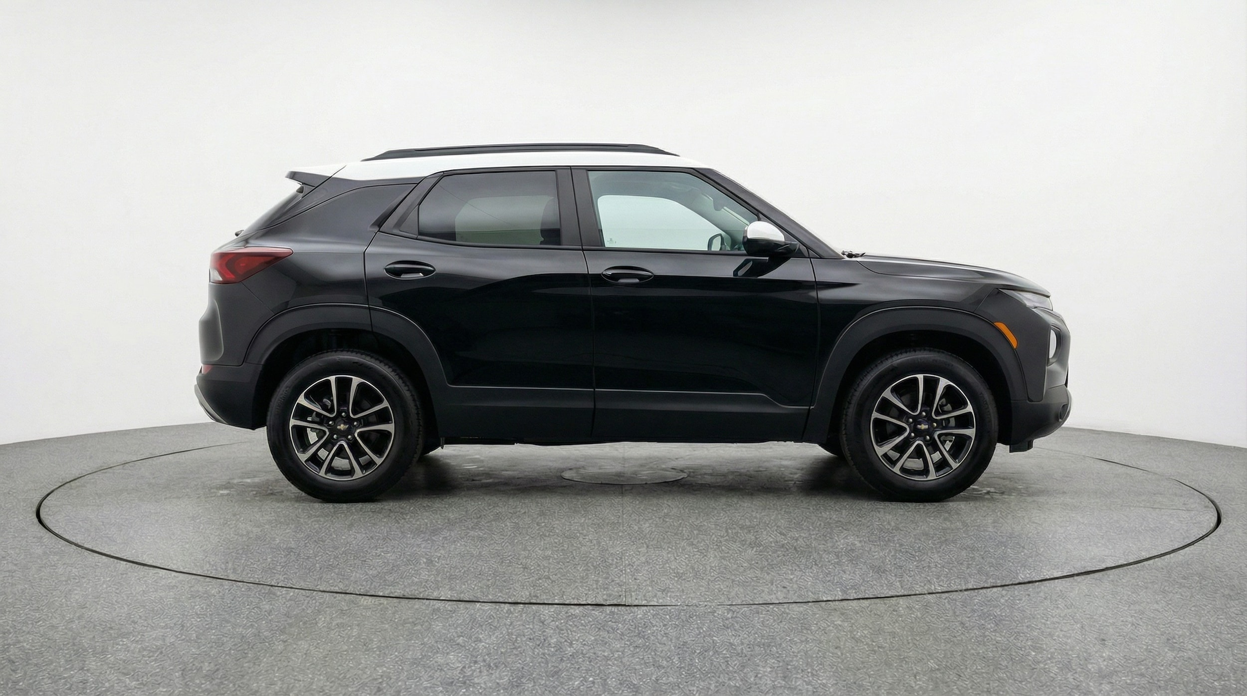 Thumbnail: 2025 Chevrolet TrailBlazer - 8