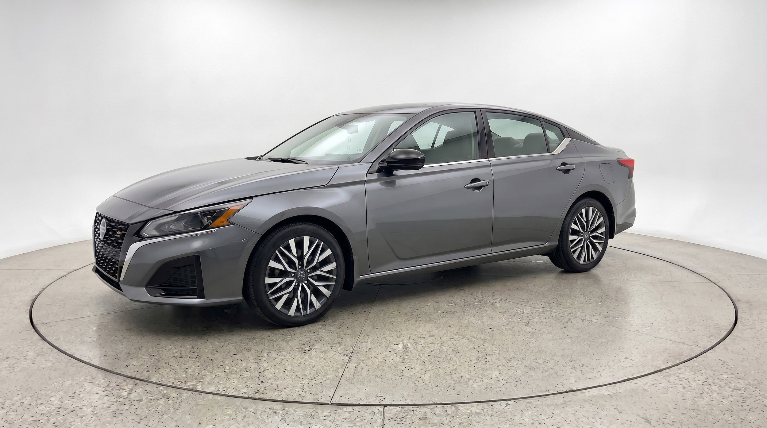 Thumbnail: 2025 Nissan Altima - 3