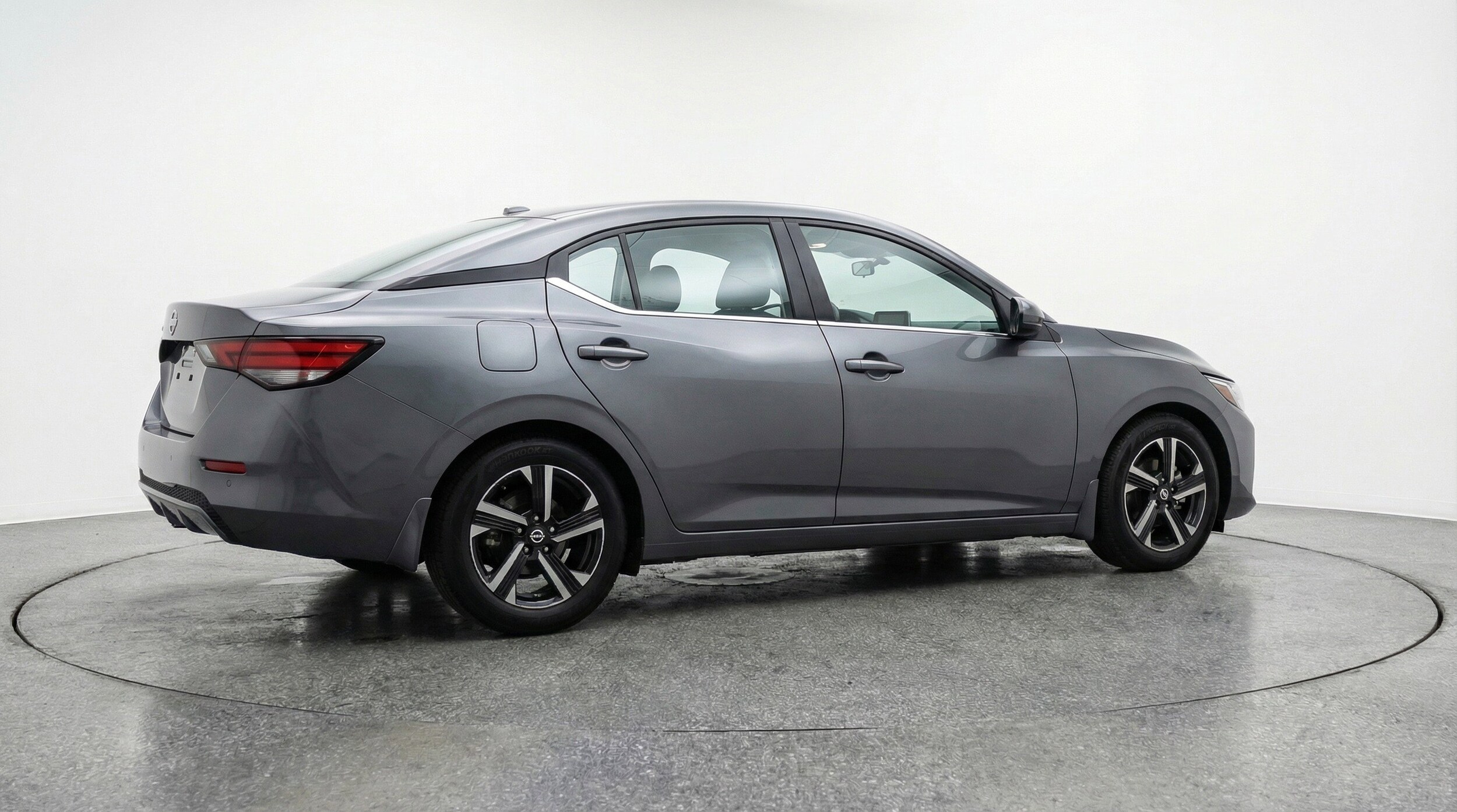 Thumbnail: 2025 Nissan Sentra - 9