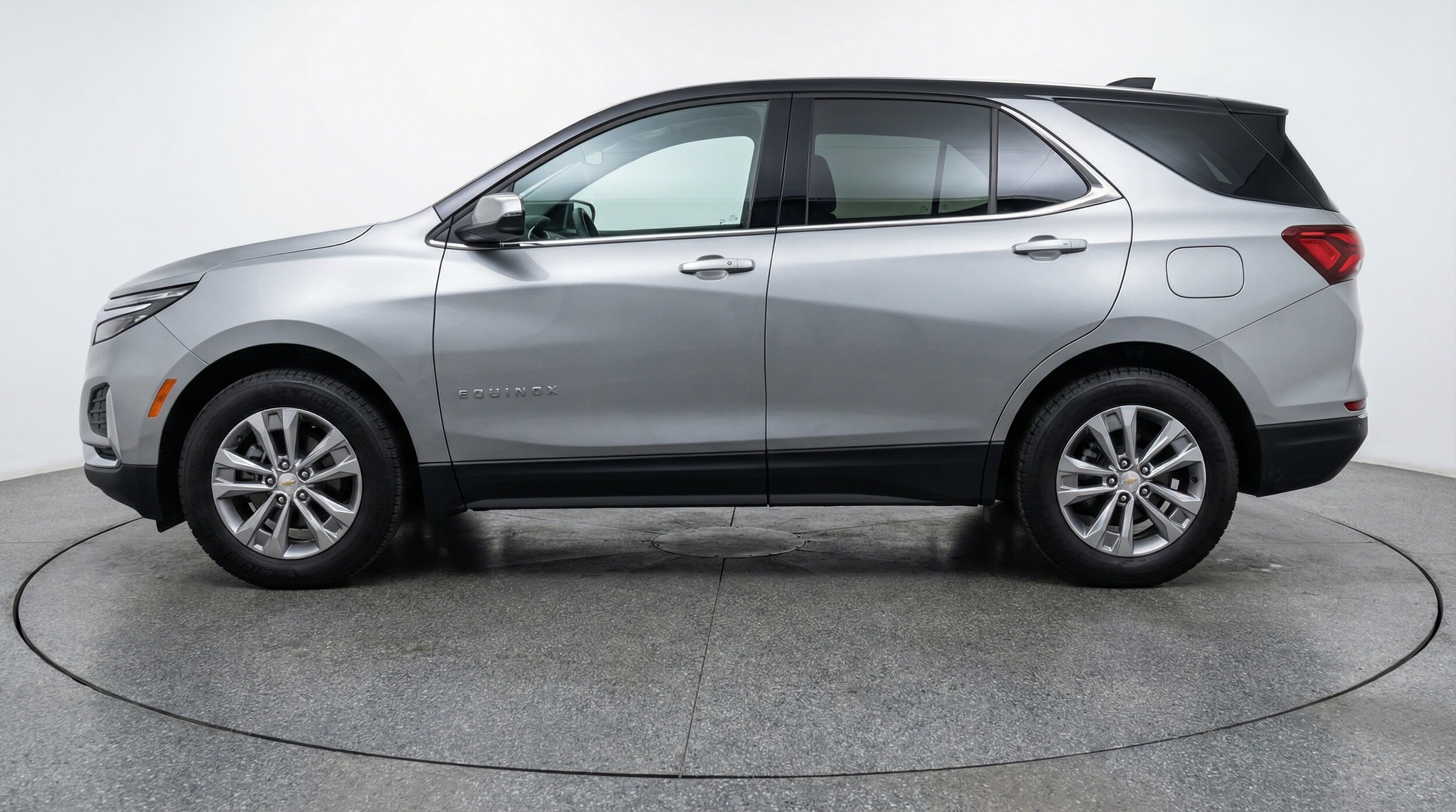 Thumbnail: 2025 Chevrolet Equinox - 4