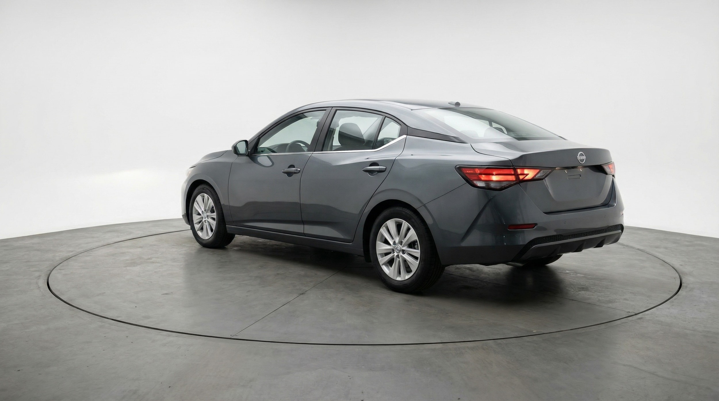 Thumbnail: 2025 Nissan Sentra - 5