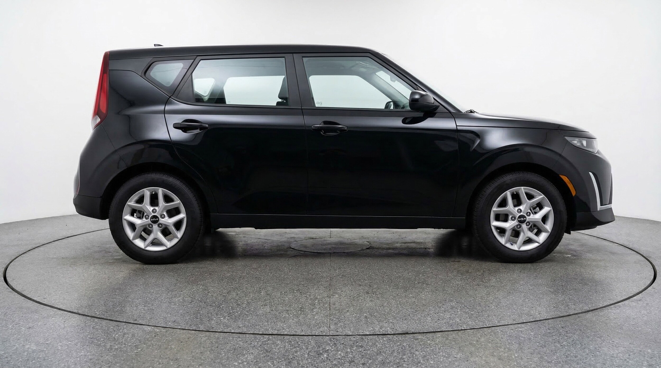 Thumbnail: 2025 Kia Soul - 11