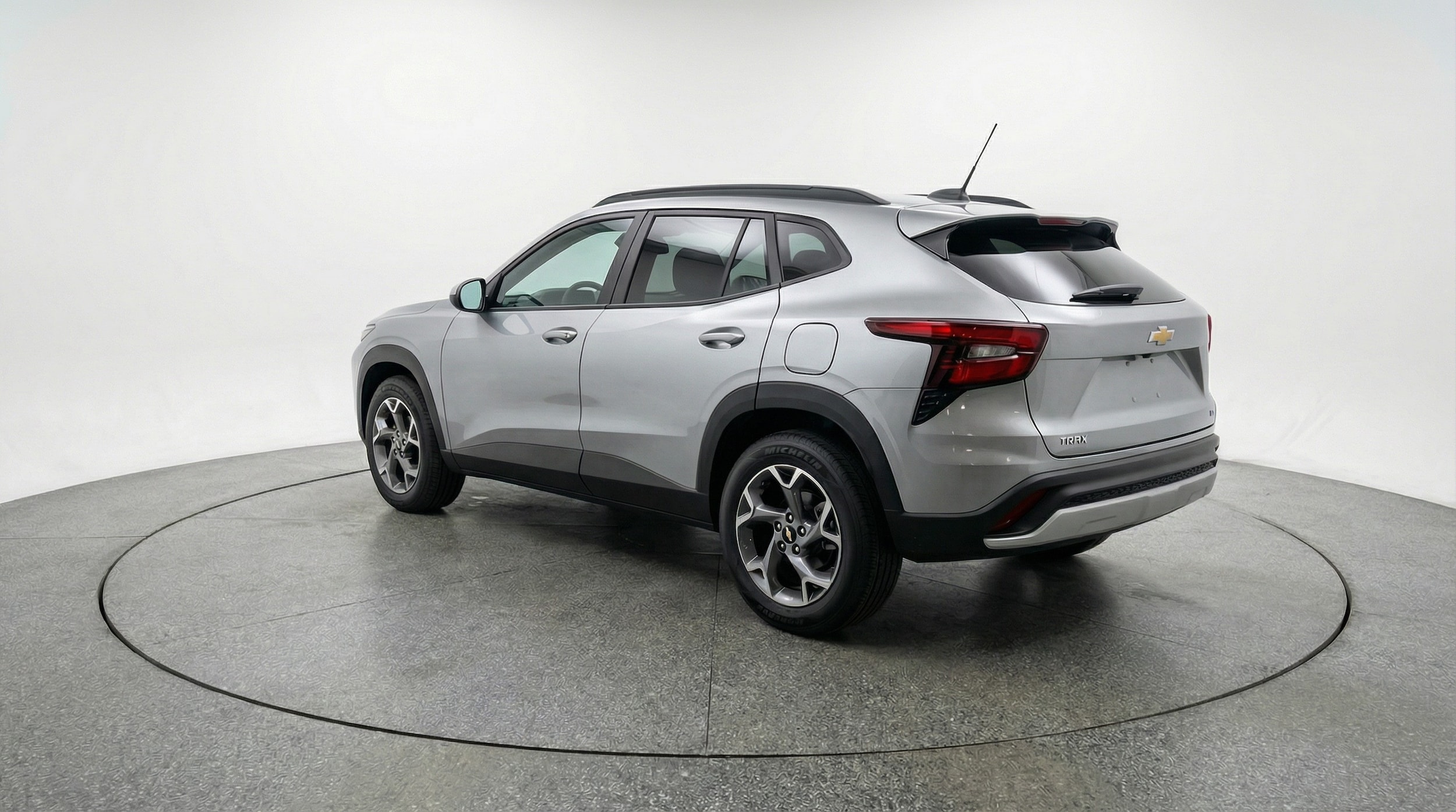 Thumbnail: 2025 Chevrolet Trax - 5