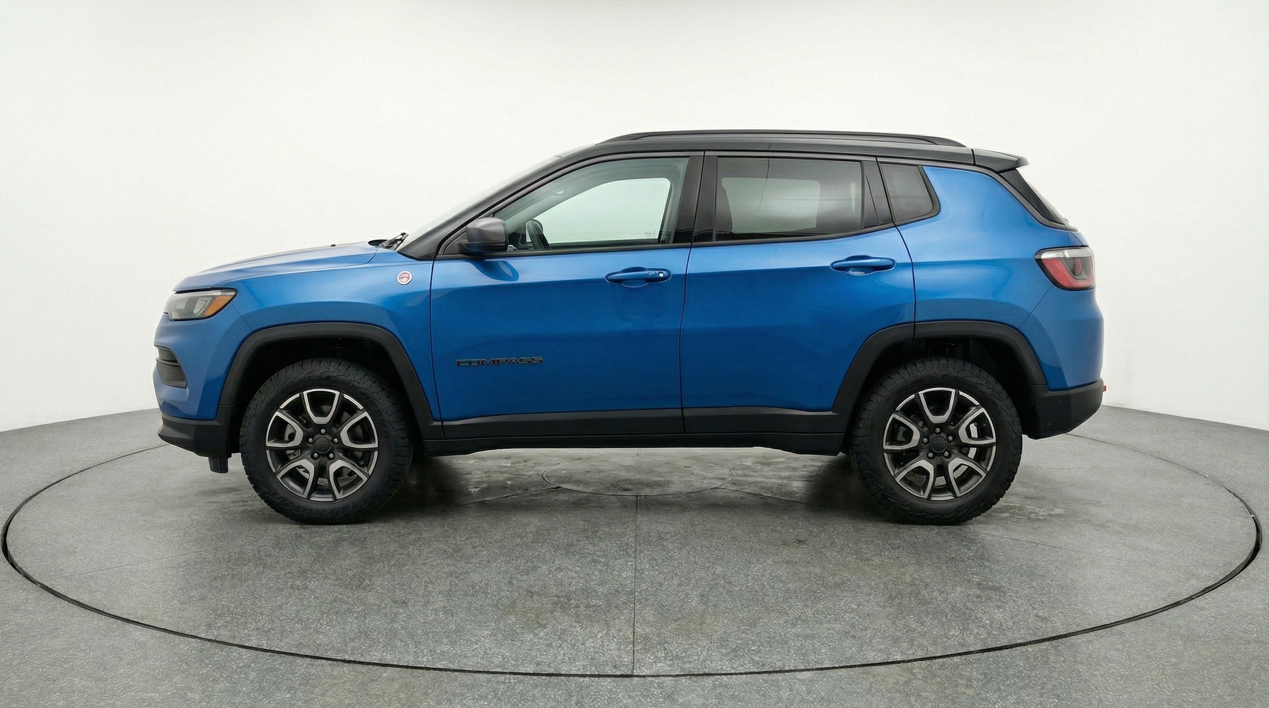 Thumbnail: 2025 Jeep Compass - 5