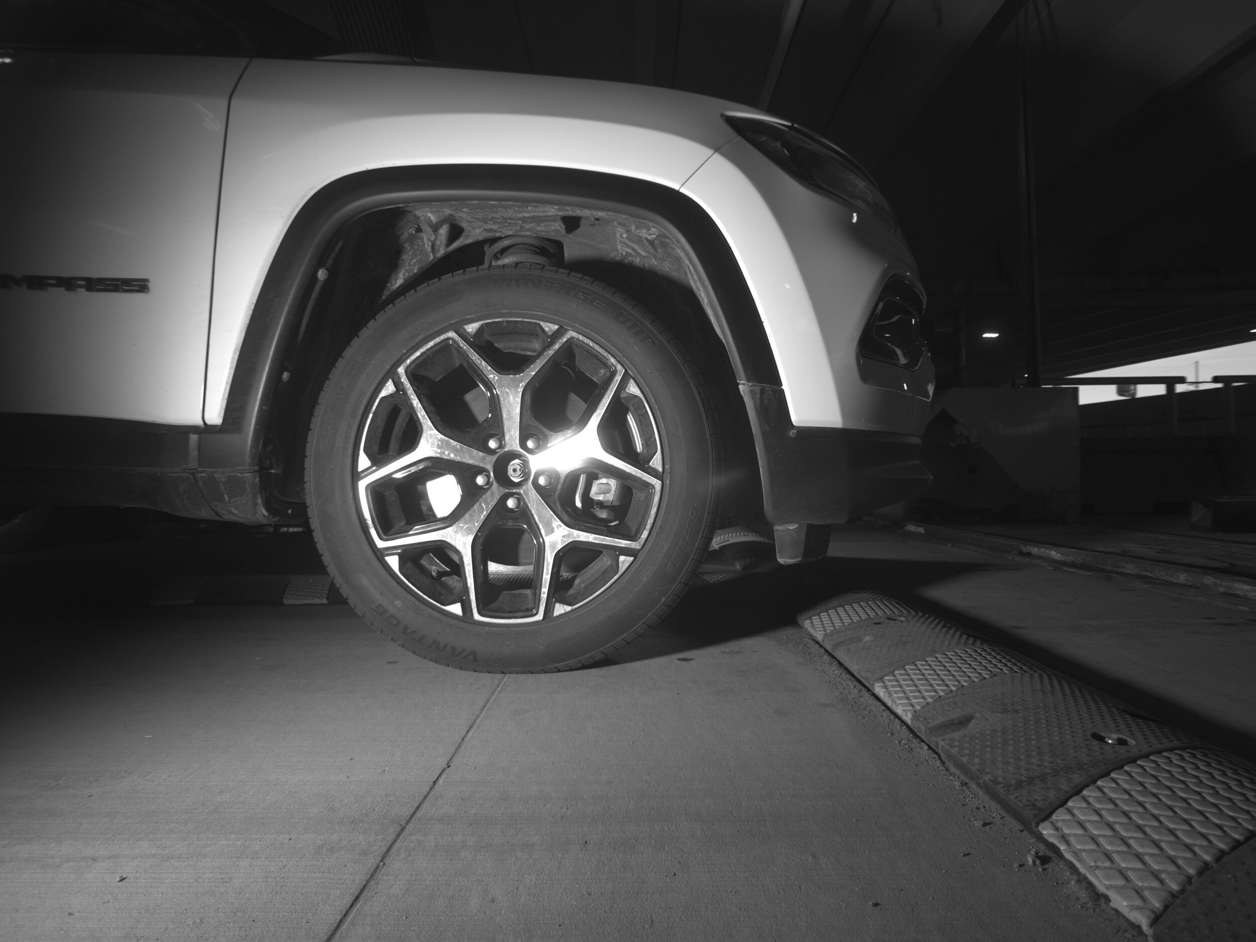 Thumbnail: 2025 Jeep Compass - 13