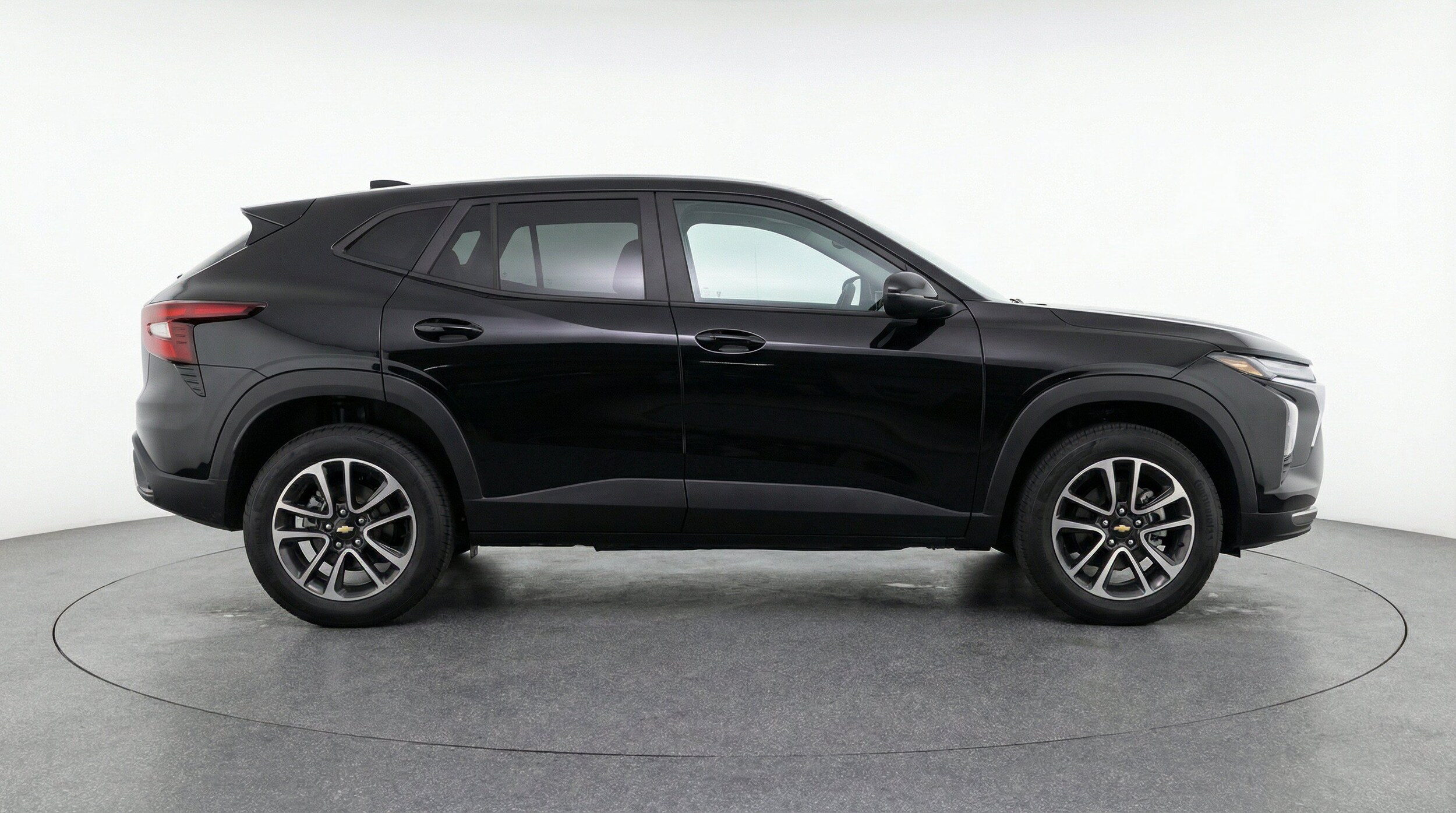 Thumbnail: 2025 Chevrolet TrailBlazer - 11