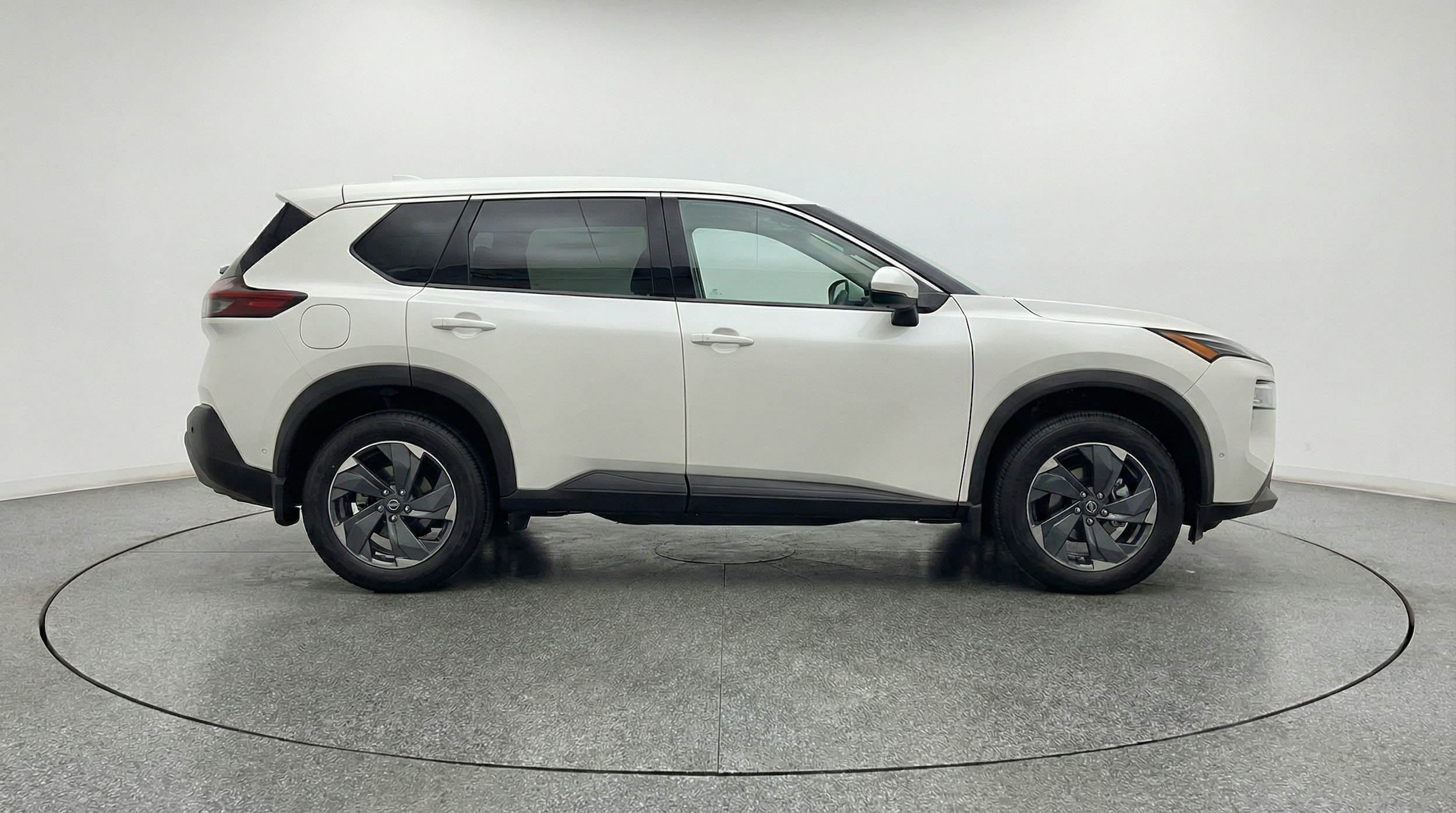 Thumbnail: 2025 Nissan Rogue - 8