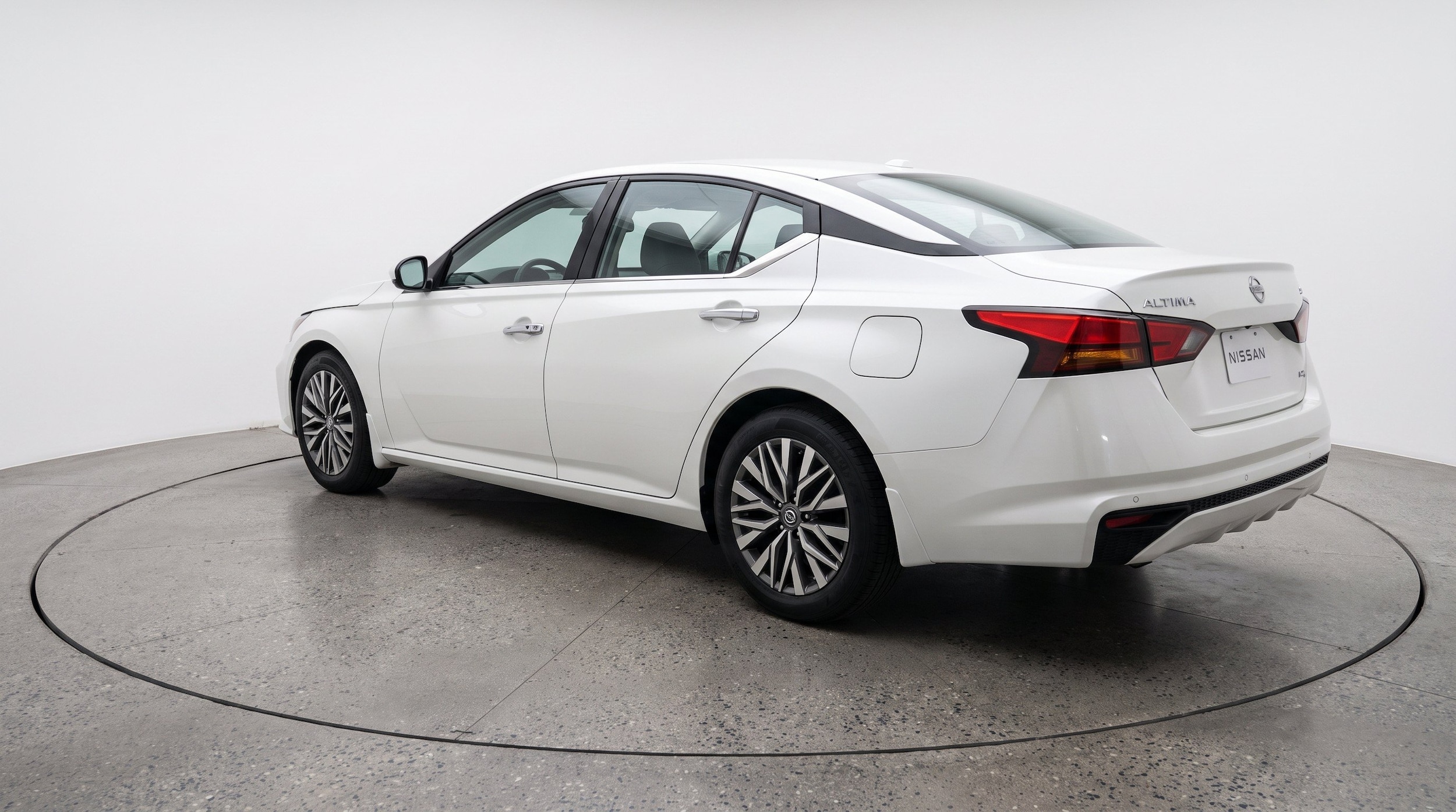 Thumbnail: 2025 Nissan Altima - 6