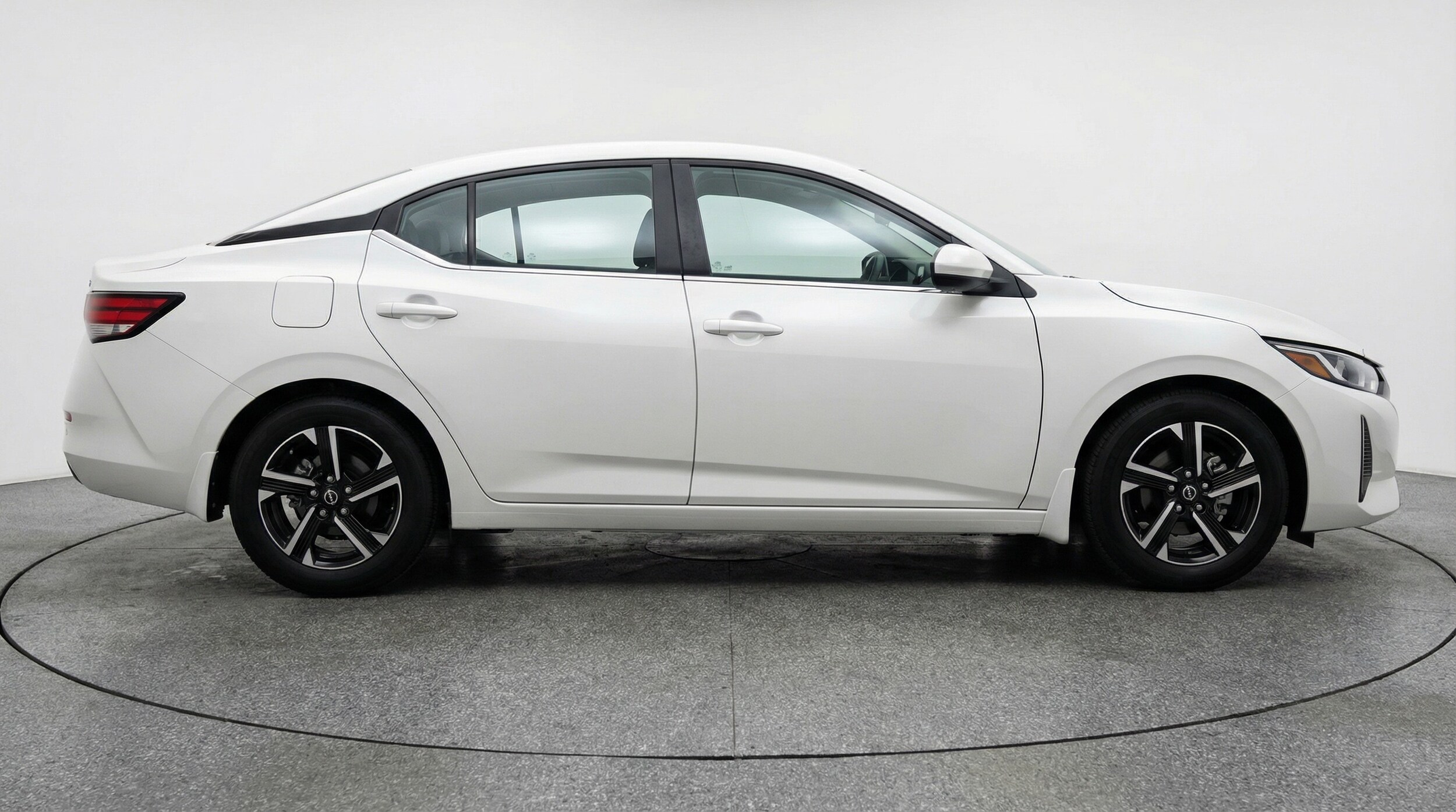 Thumbnail: 2025 Nissan Sentra - 8