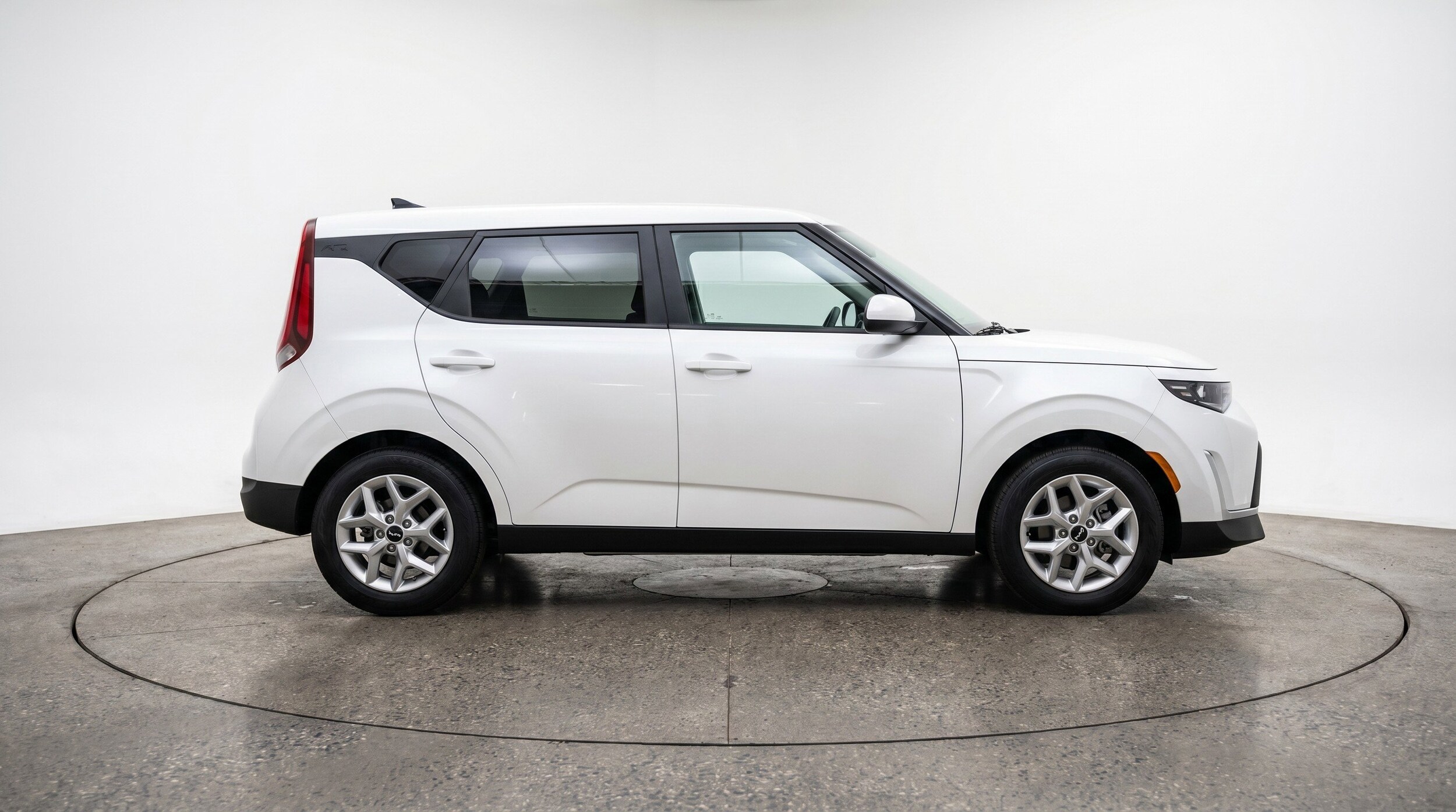 Thumbnail: 2025 Kia Soul - 11