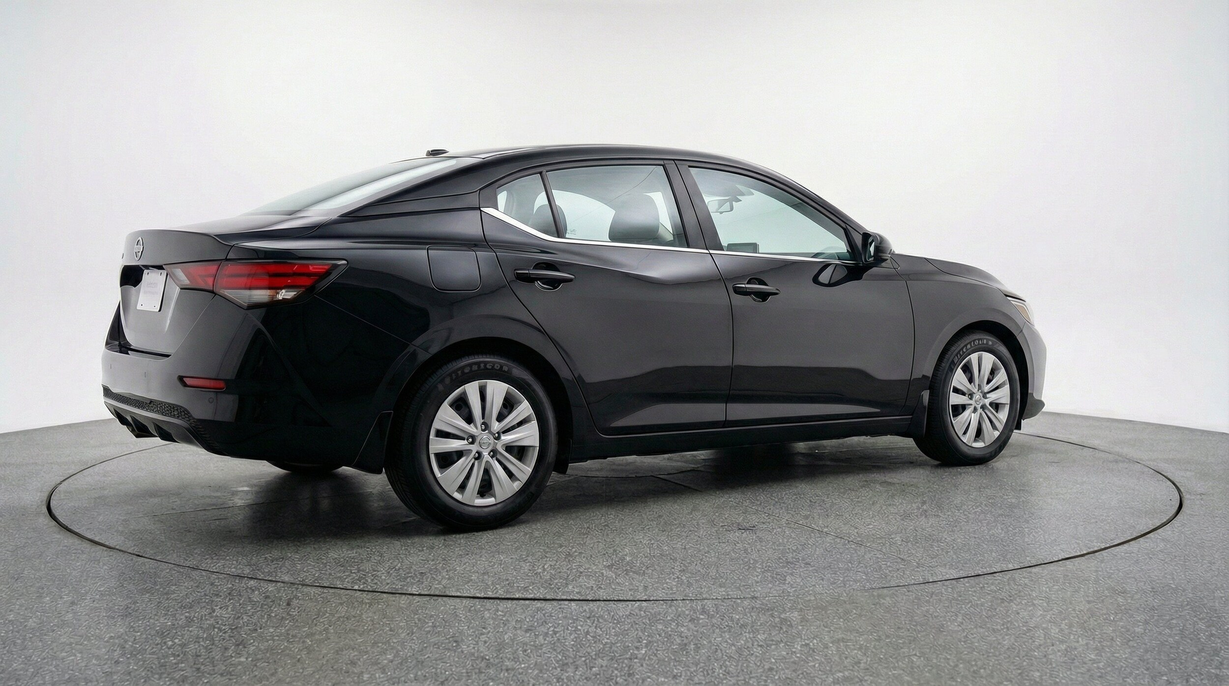 Thumbnail: 2025 Nissan Sentra - 9