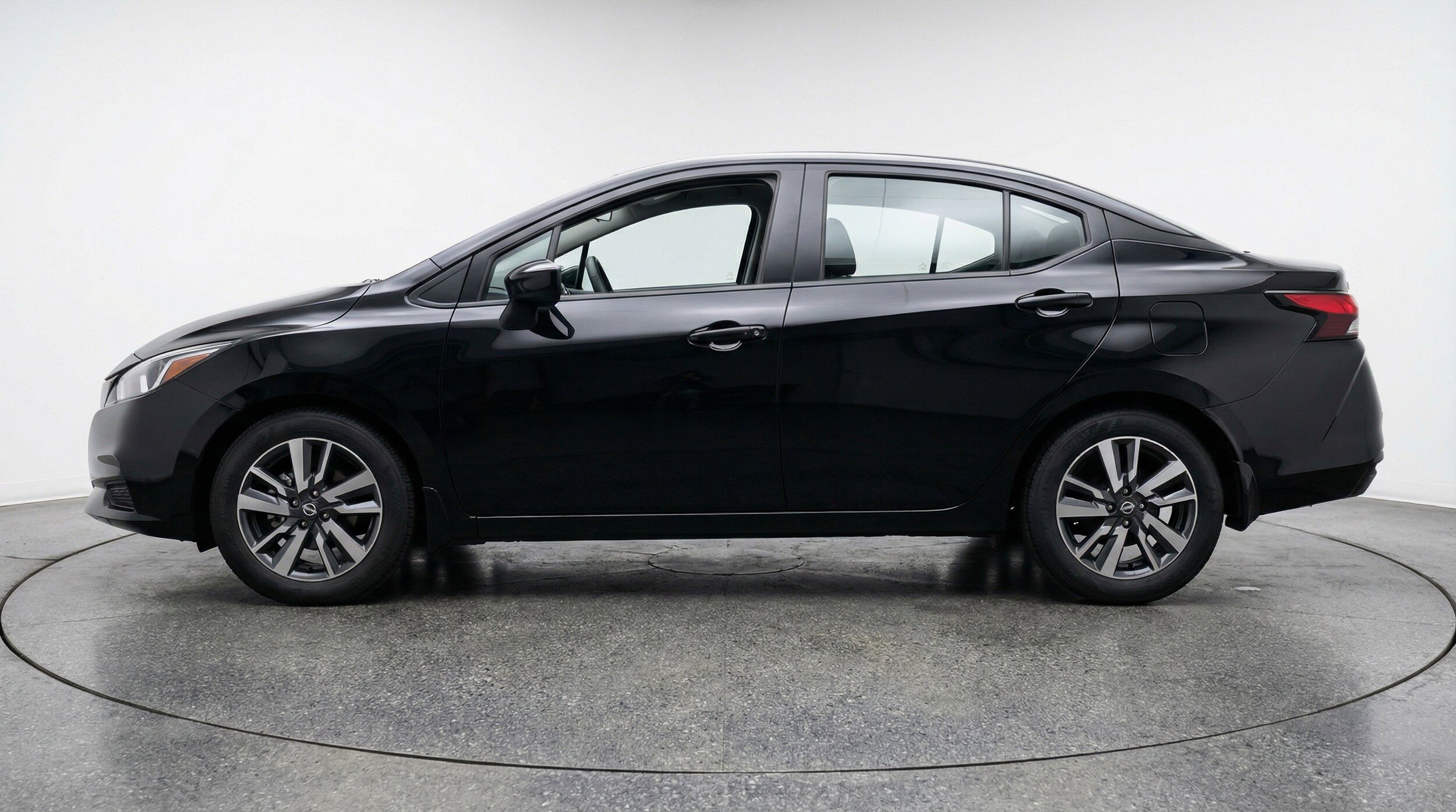 Thumbnail: 2025 Nissan Versa - 5