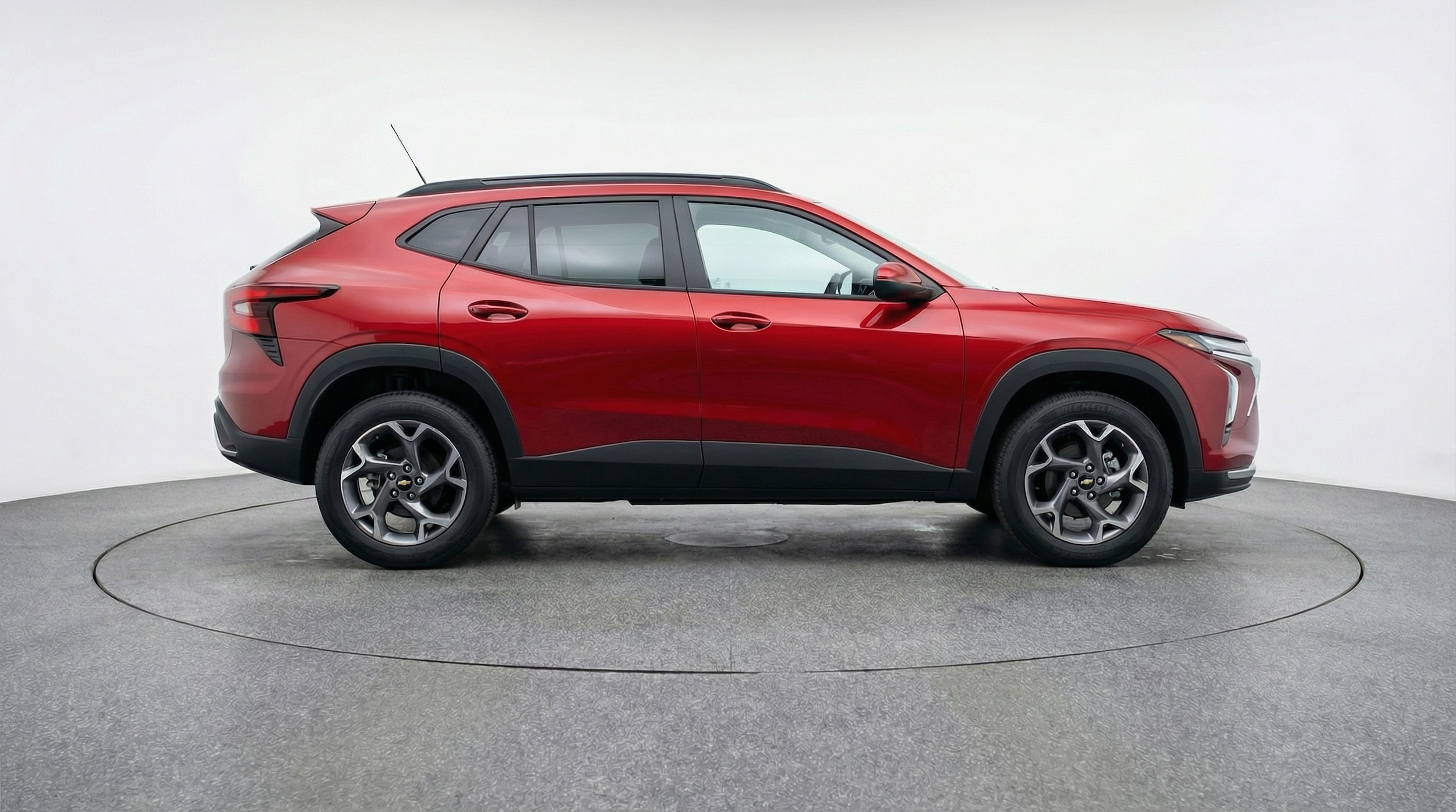 Thumbnail: 2025 Chevrolet Trax - 8