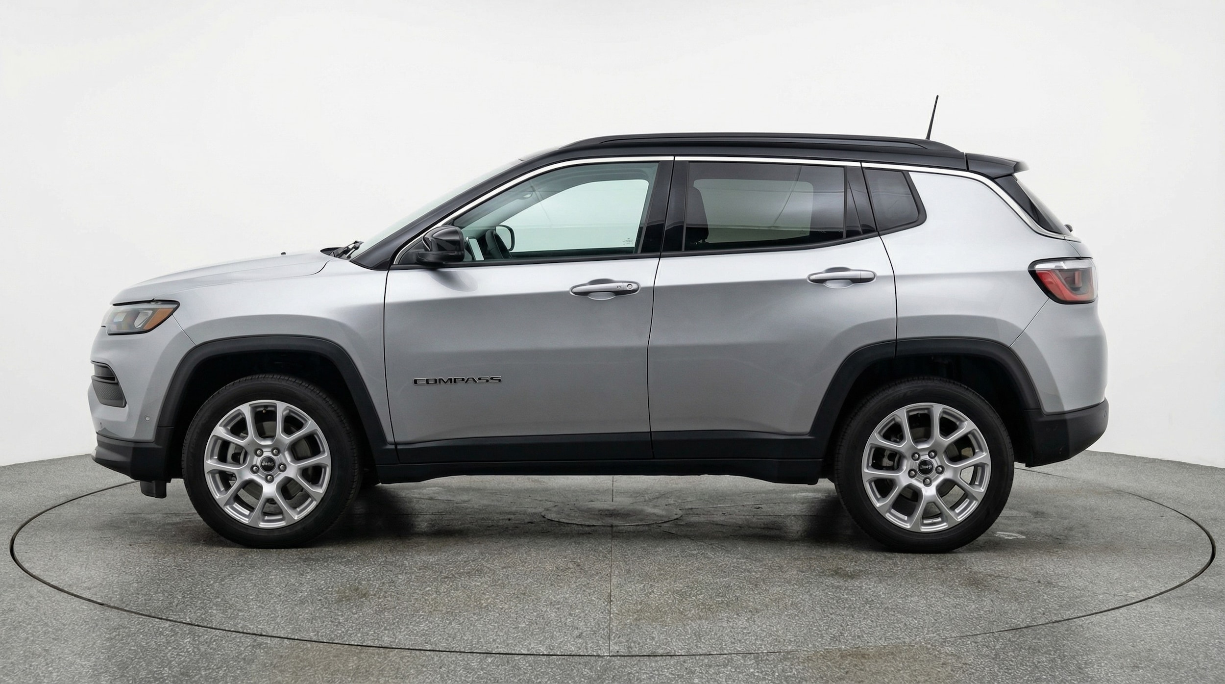 Thumbnail: 2025 Jeep Compass - 4