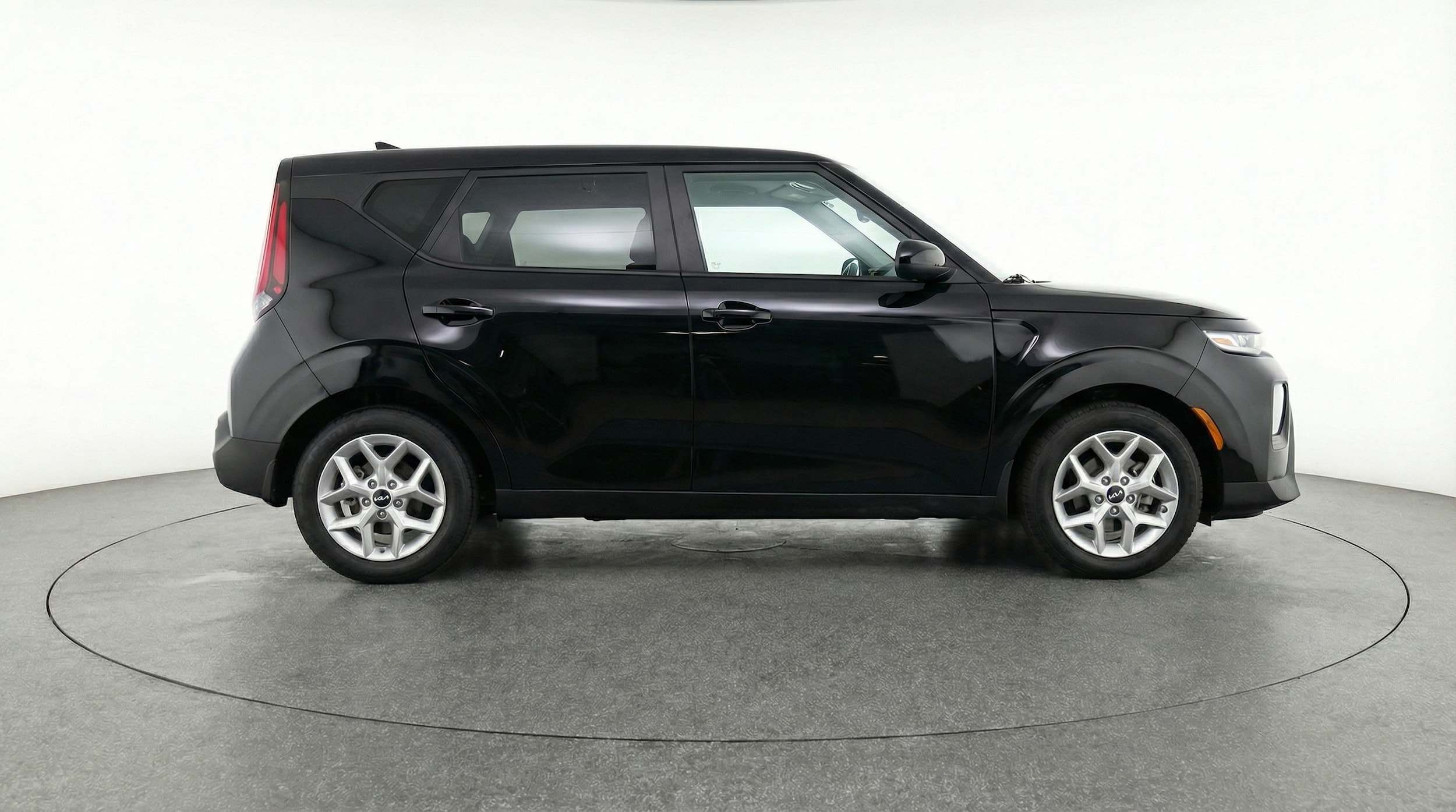 Thumbnail: 2025 Kia Soul - 8