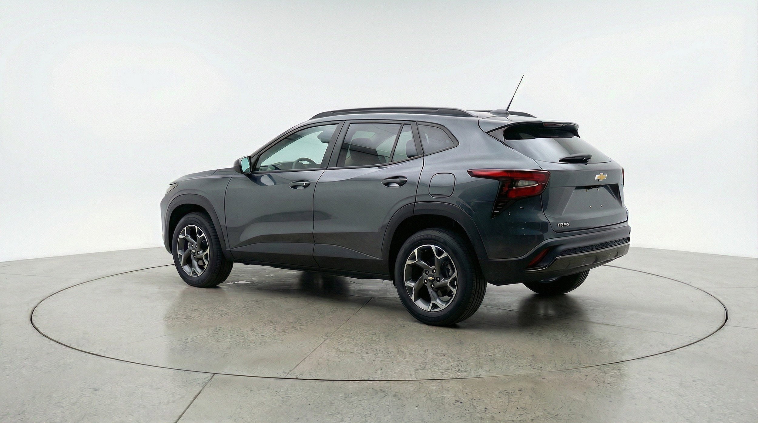 Thumbnail: 2025 Chevrolet Trax - 6
