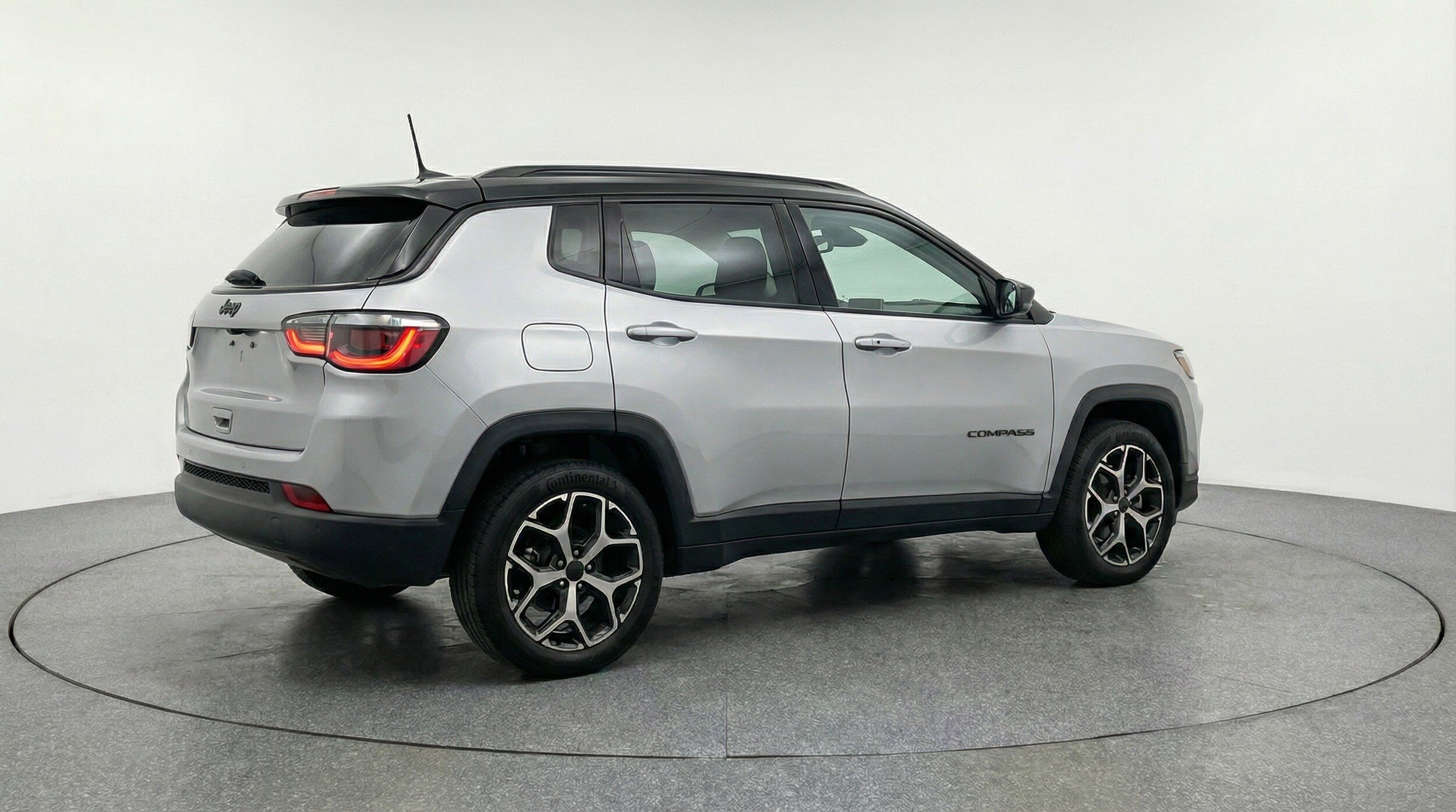 Thumbnail: 2025 Jeep Compass - 9