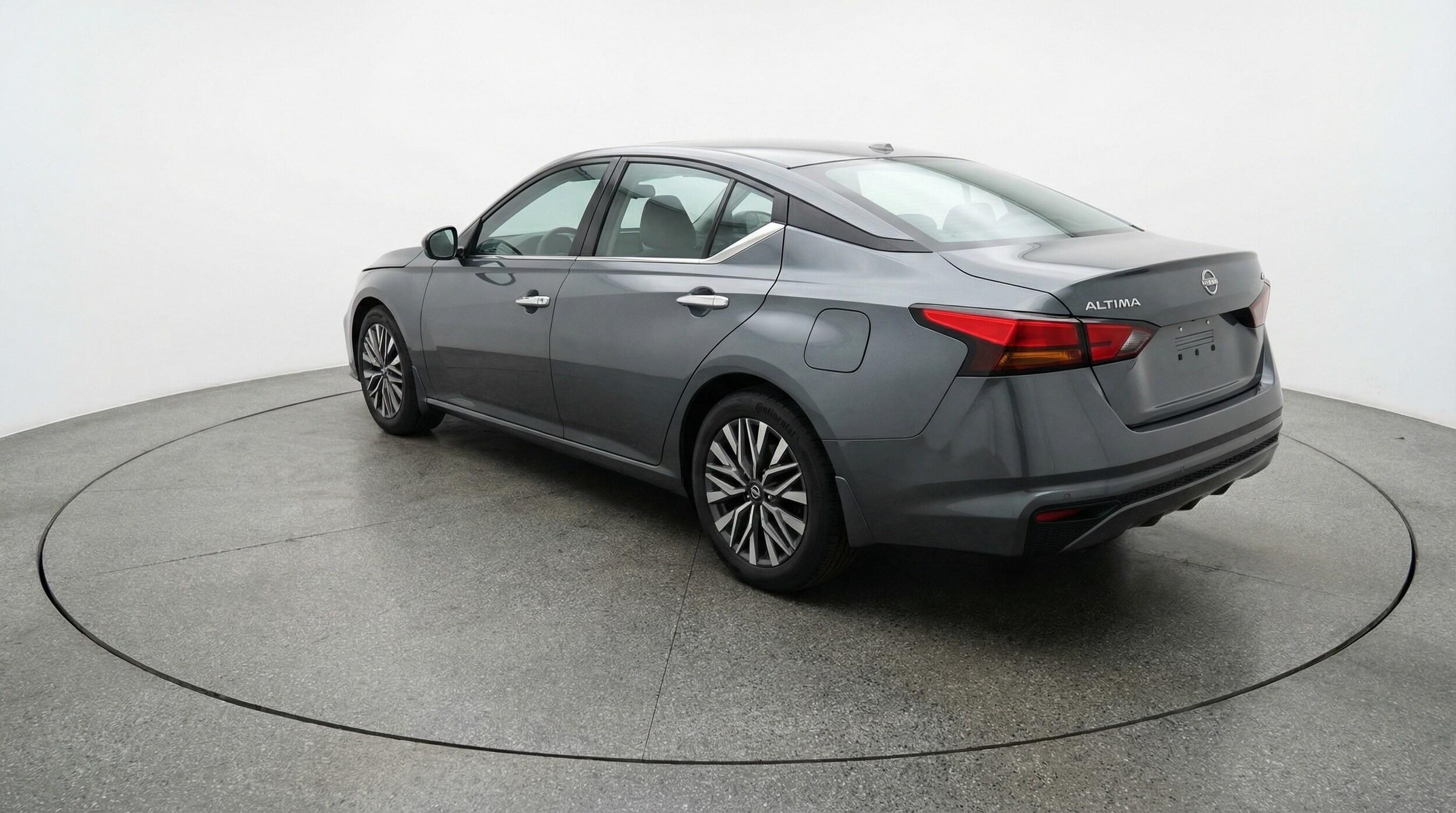 Thumbnail: 2025 Nissan Altima - 5