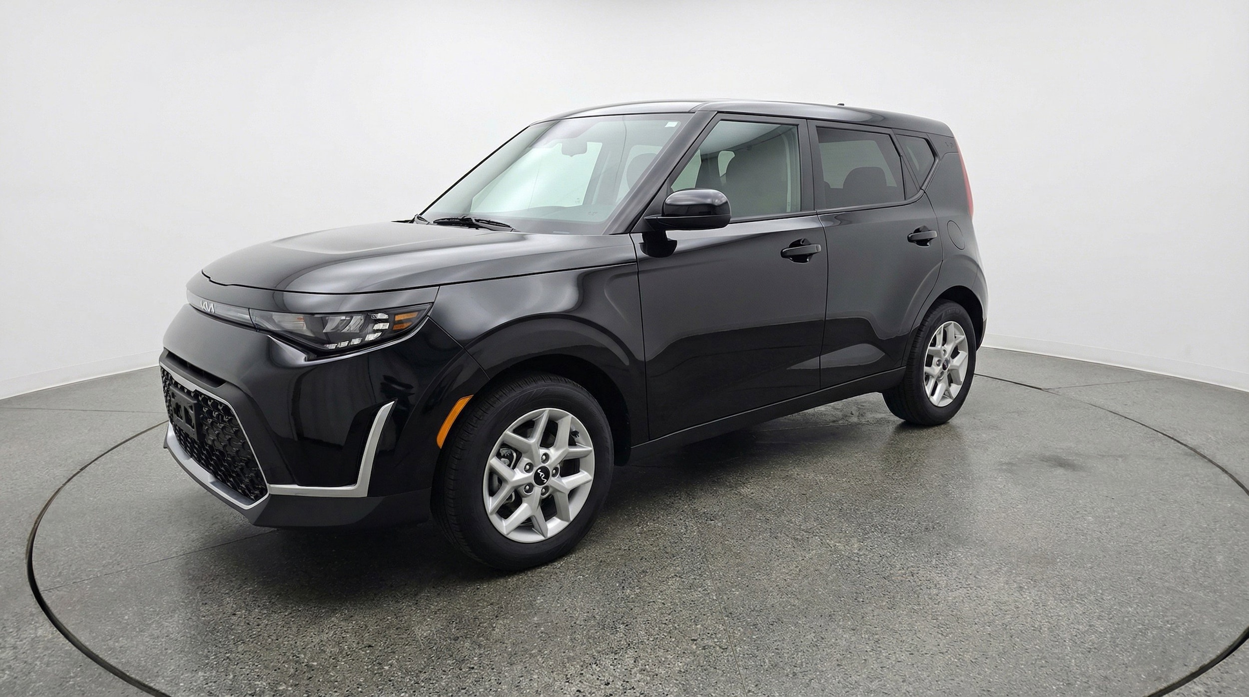 Thumbnail: 2025 Kia Soul - 3